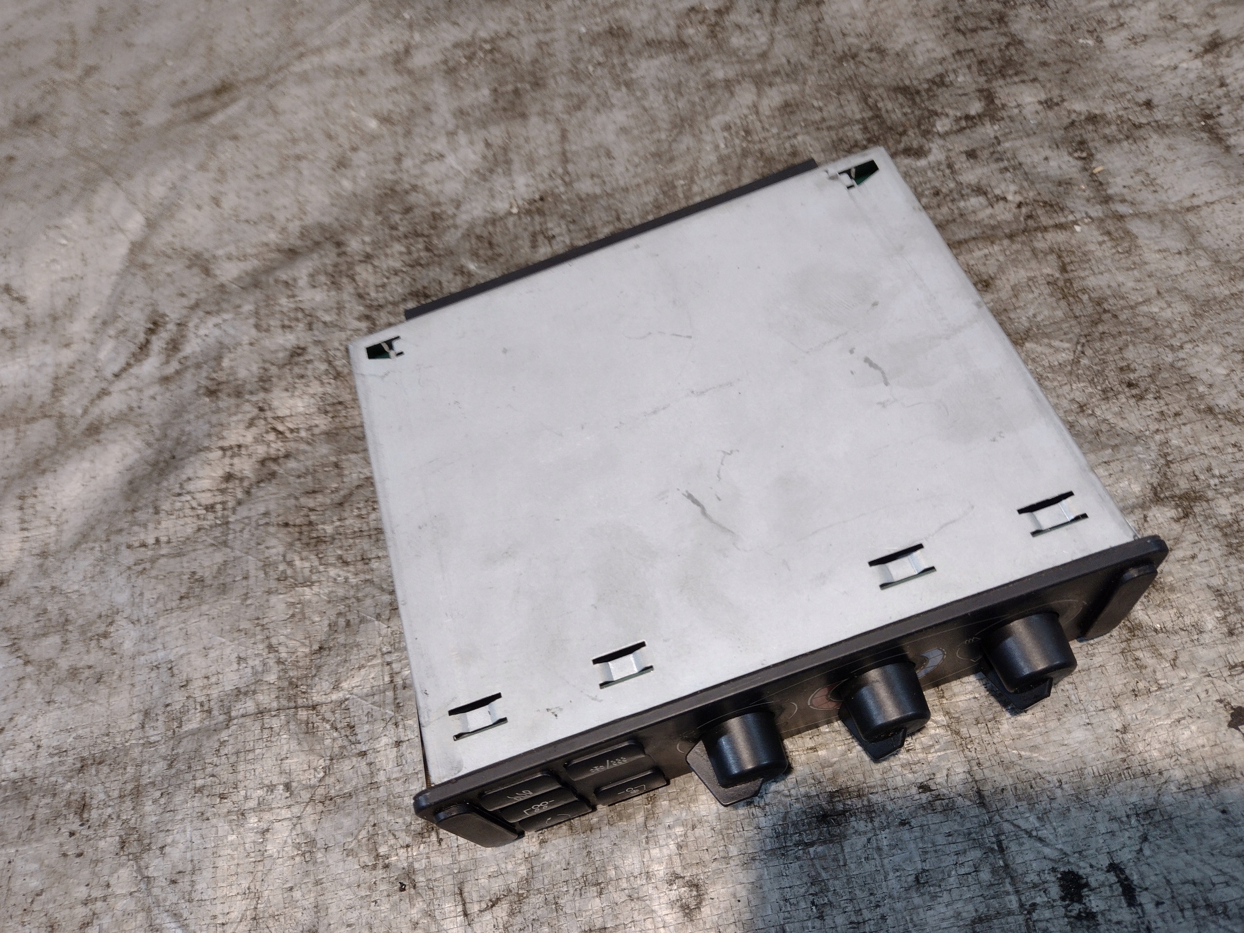 Panel rešetka ventilacije Wabco 4461950040