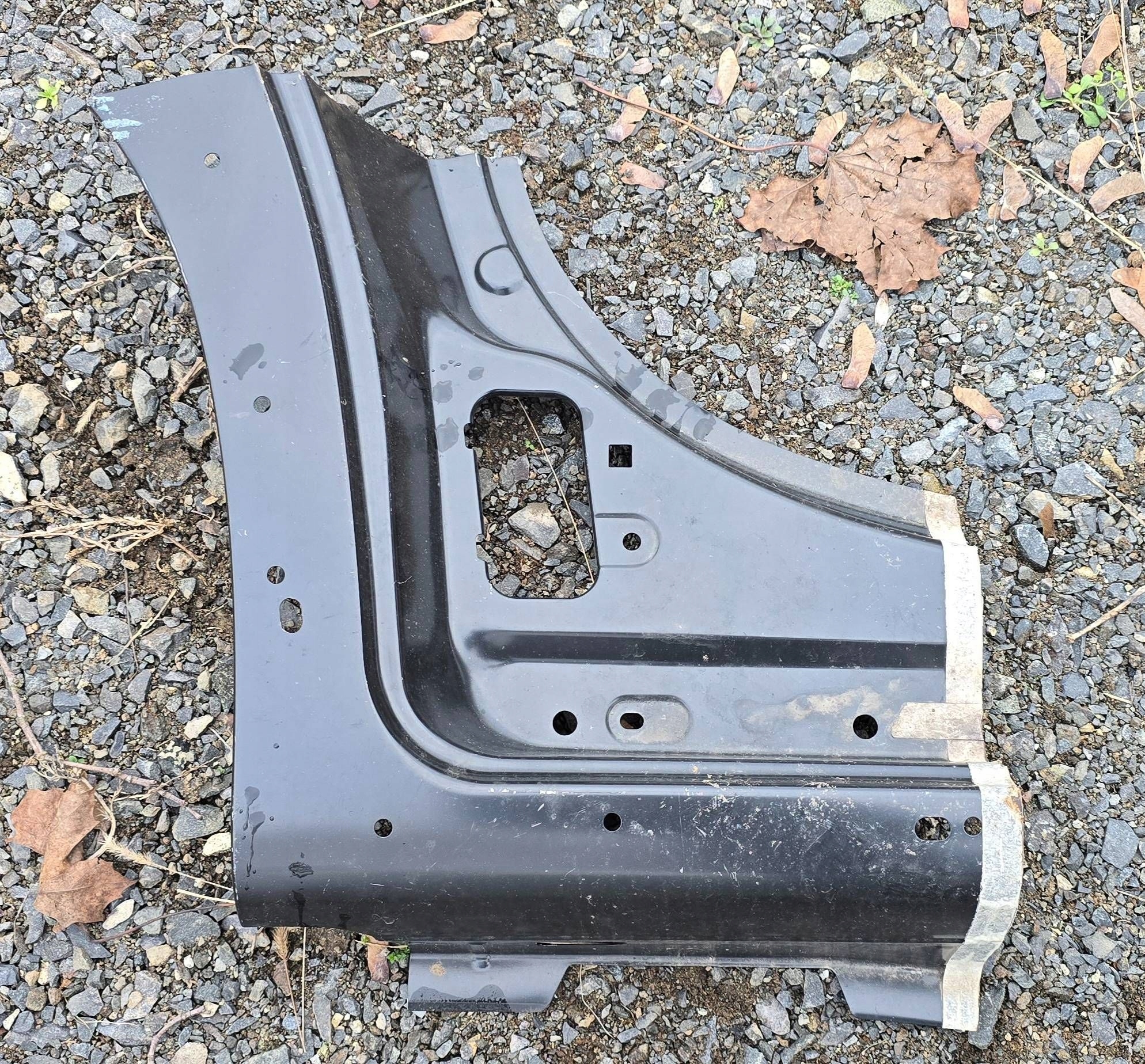 Peugeot Rifter rear part side right cap threshold