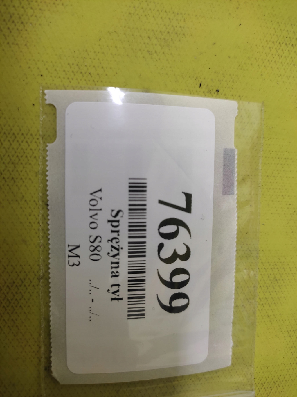 VOLVO S80 2.5 D springs springing rear part