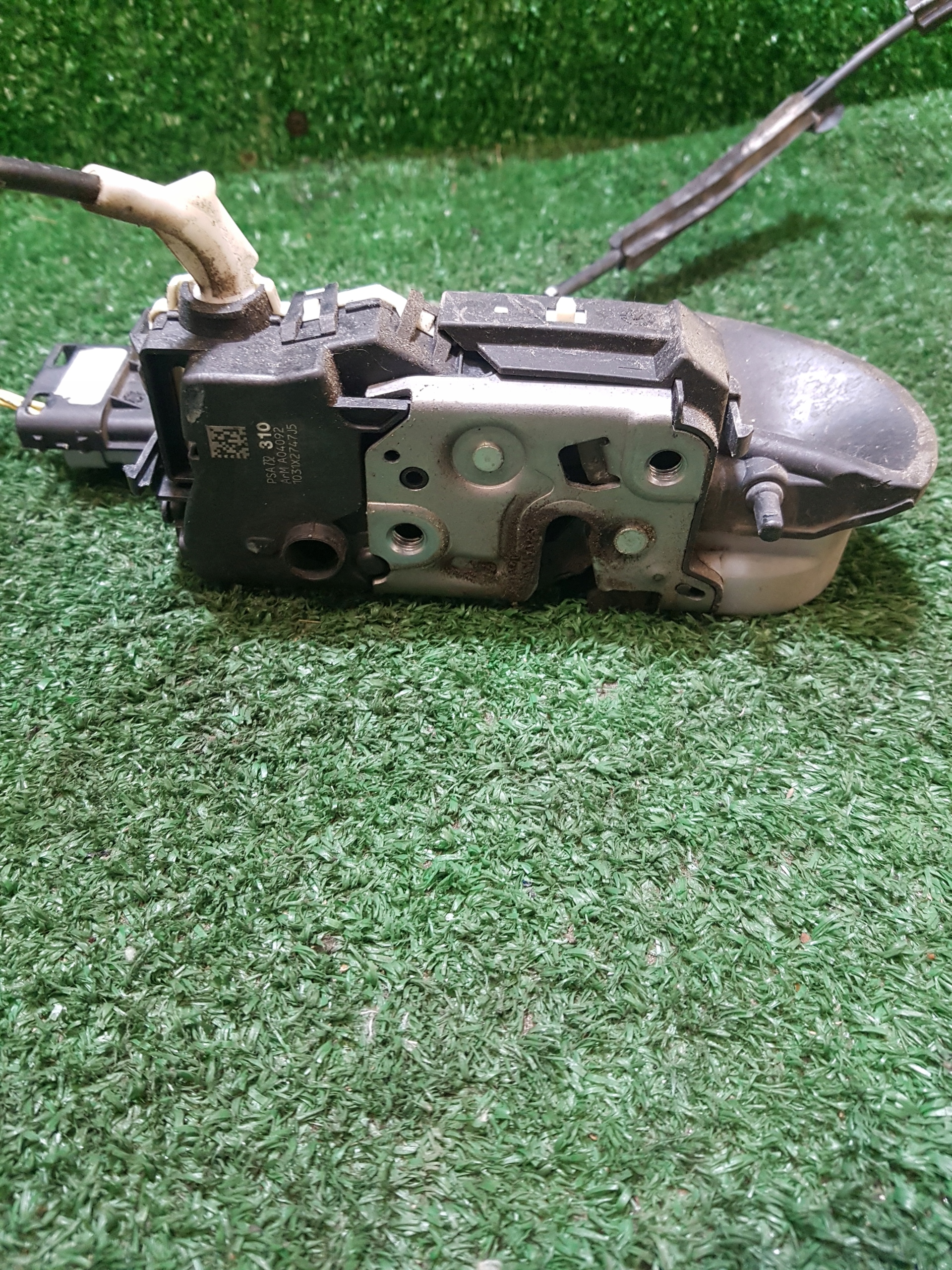 lock door left front CITROEN DS-3 6 PIN