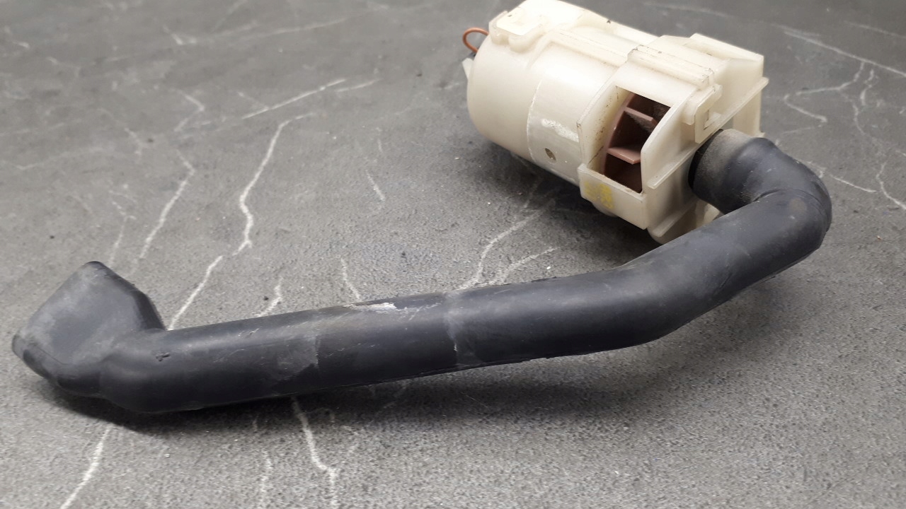 8D0820547 czujnik temperatury klimatyzacji AUDI A4 B5 Producent części Audi OE