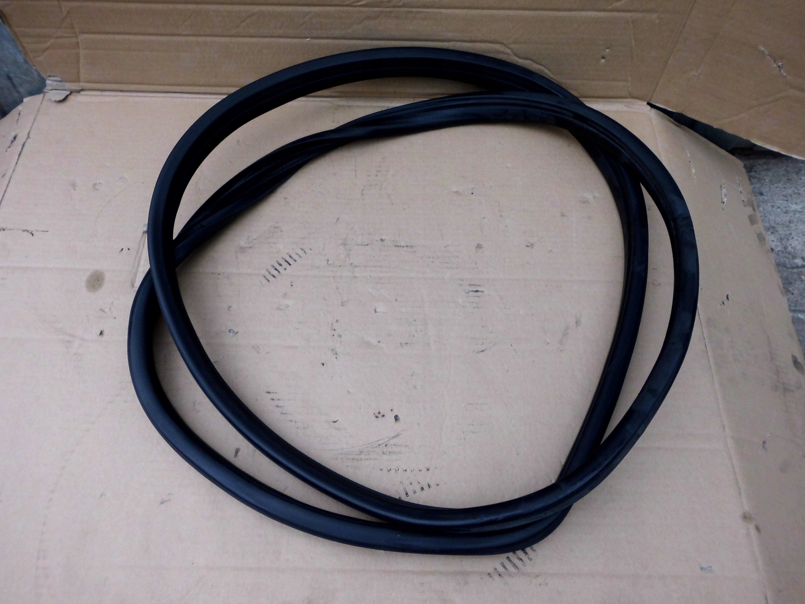 OPEL MERIVA A УЩІЛЬНЕННЯ ДВЕРЕЙ ВОДІЯ