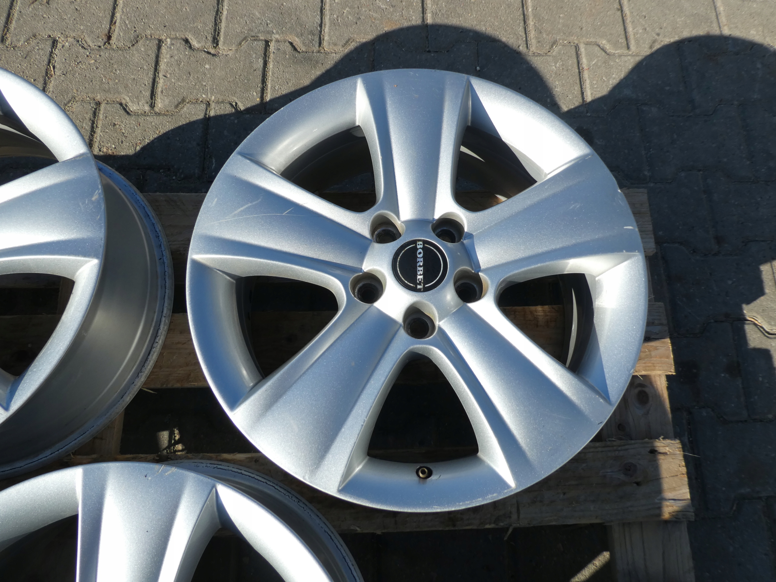 4X discs aluminium disc 5L0601025B SKODA 5X112