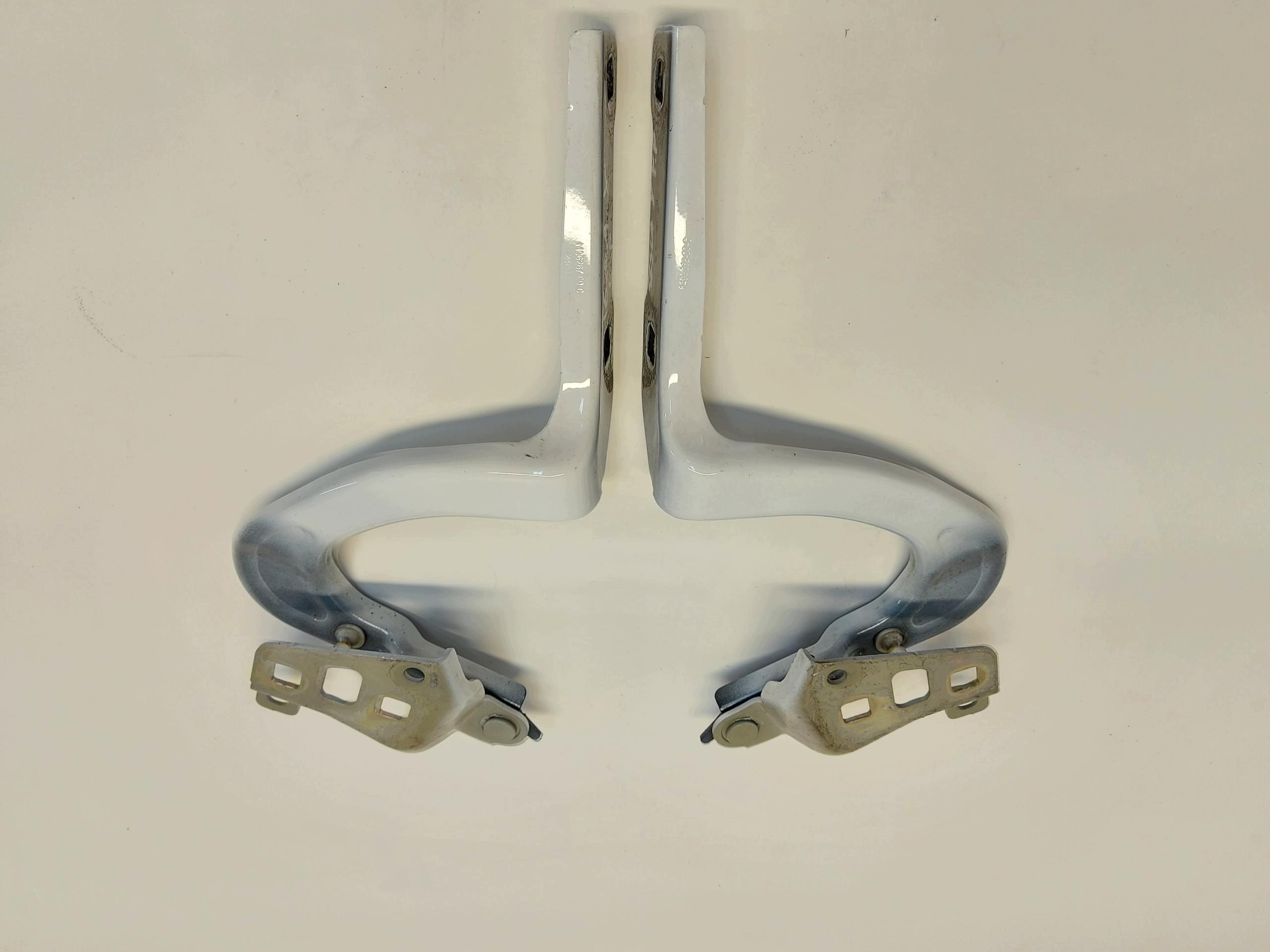 TESLA MODEL Y 2024r, hinge bonnets right left KOMPLET 1496267-00-c