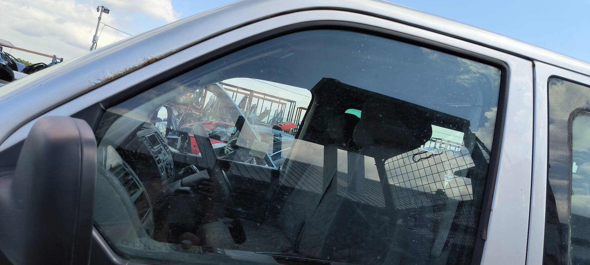 door left front LA7W VOLKSWAGEN TRANSPORTER T5 CARAVELLE