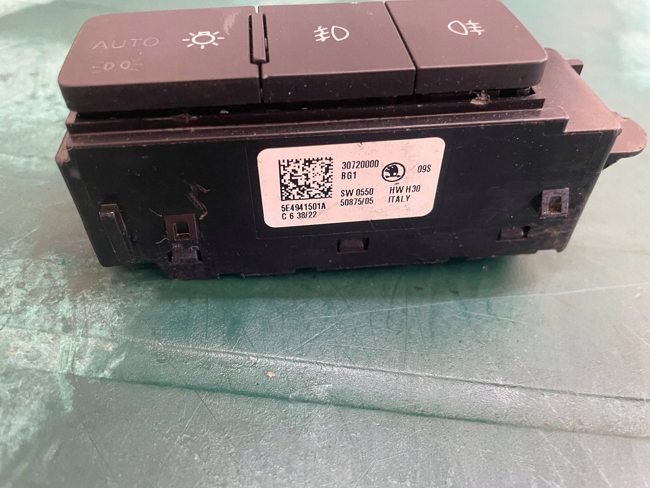 interruttore luci SKODA OCTAVIA MK4 5E4941501A @M