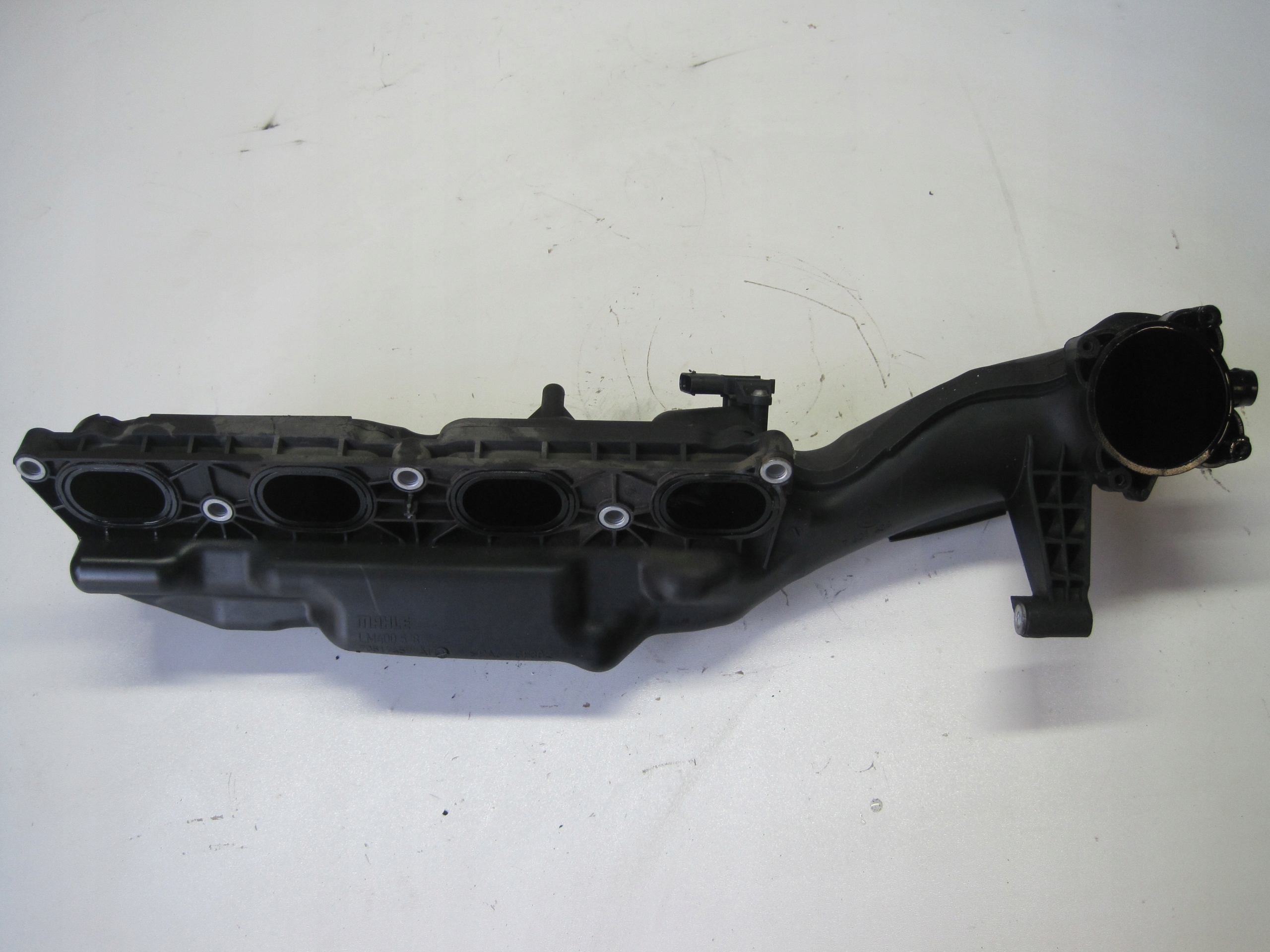intake manifold BMW X6M F16 4,4i 7601434
