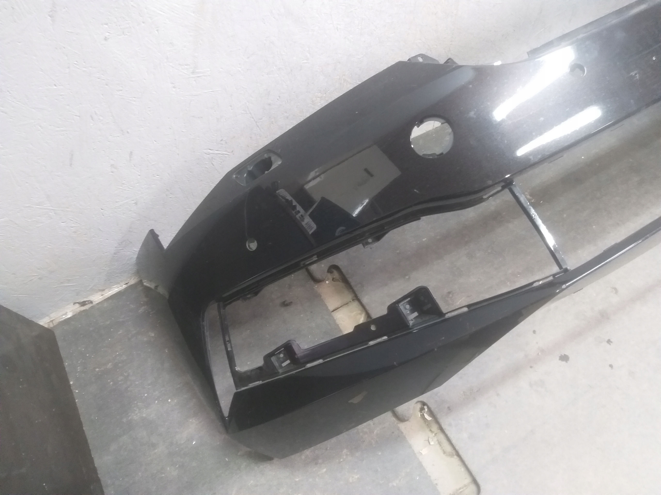 bumper front SKODA SUPERB III 3 LIFT 3V