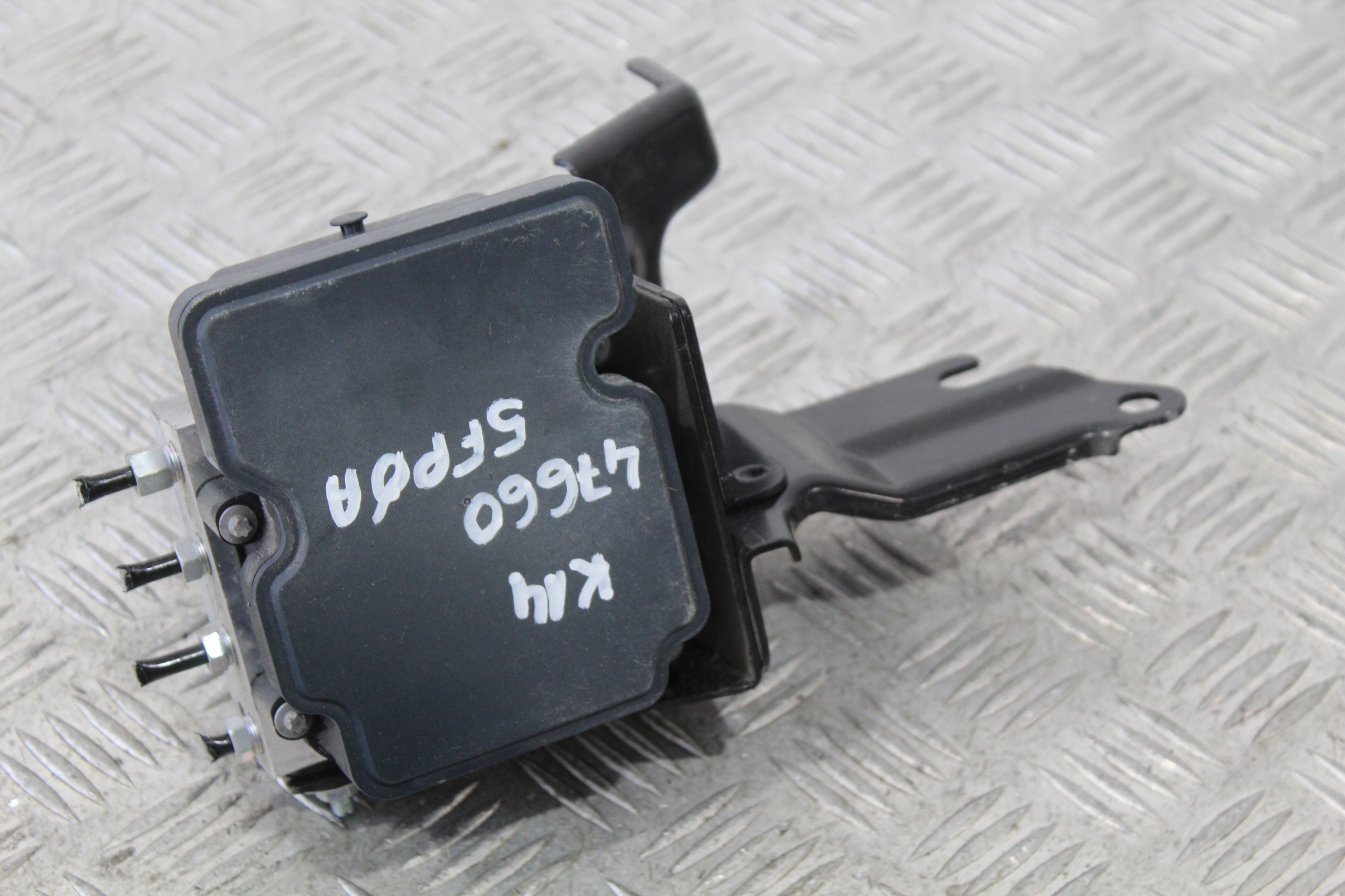 Pompa ABS MICRA V 5 K14 476605FP0A