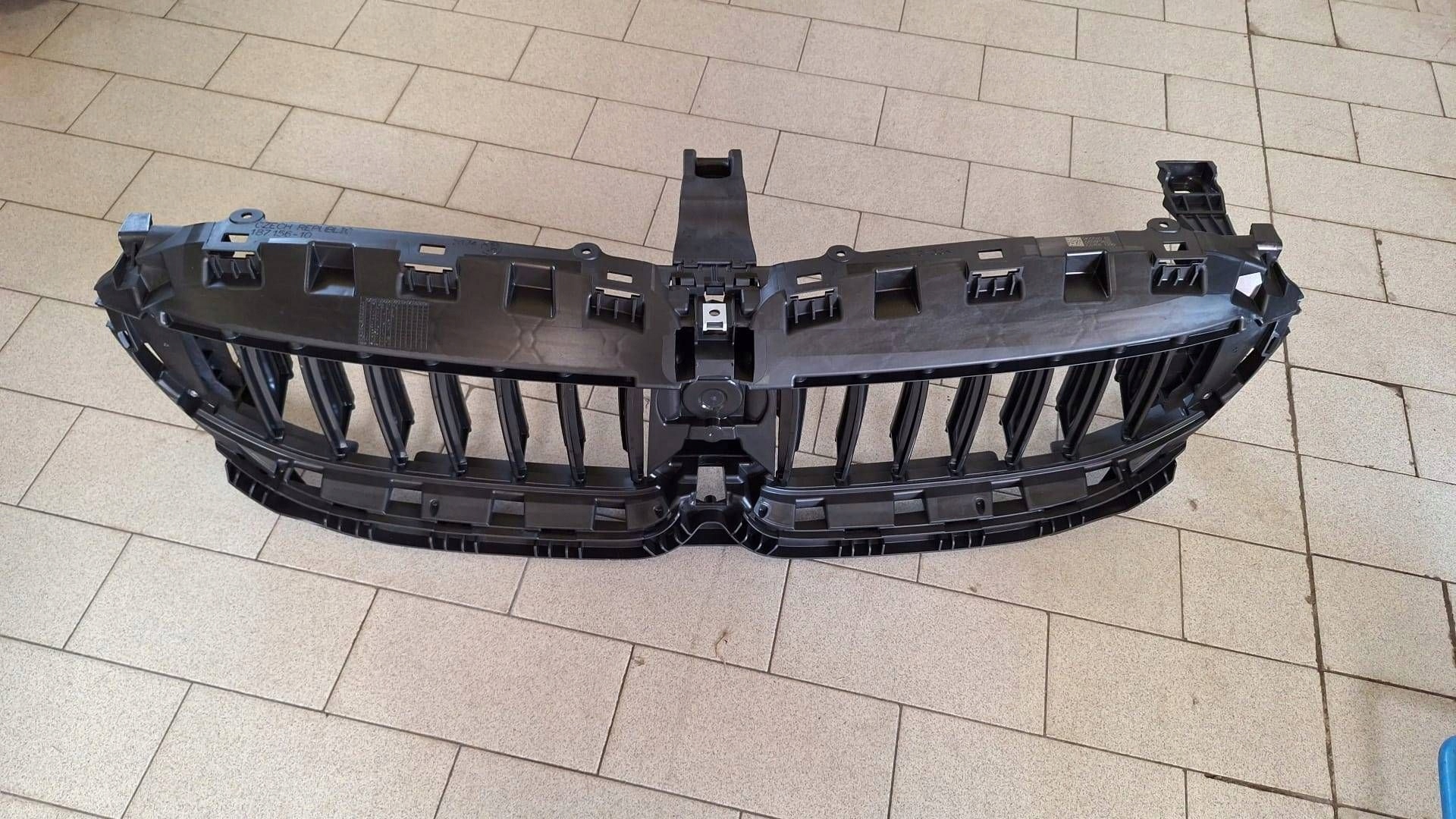 grill front BMW 5 G30 G31 G38 5A22C60
