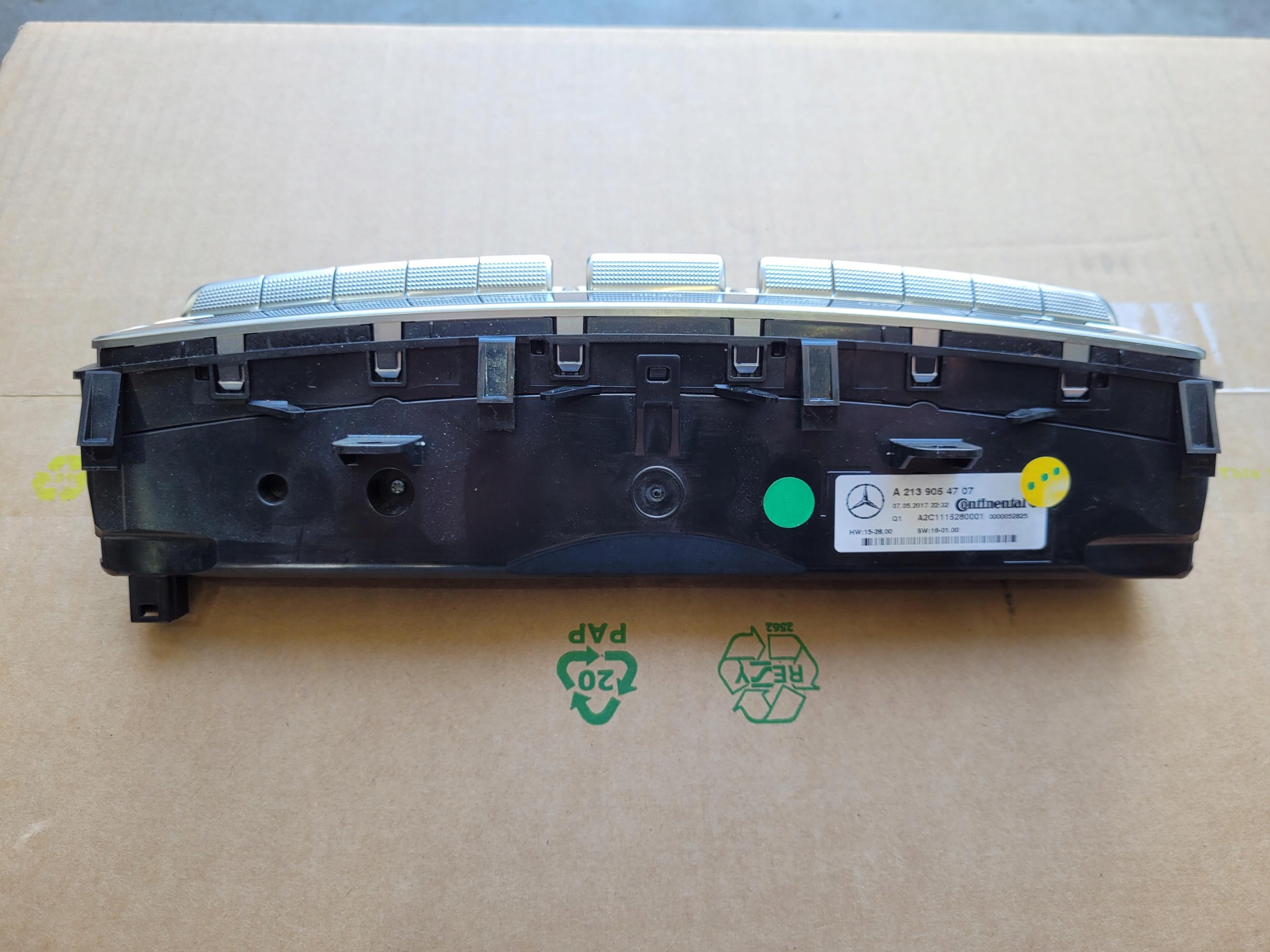 prekidač PANEL rešetka ventilacije klimatizacije A2139054707 MERCEDES W213 S213 E