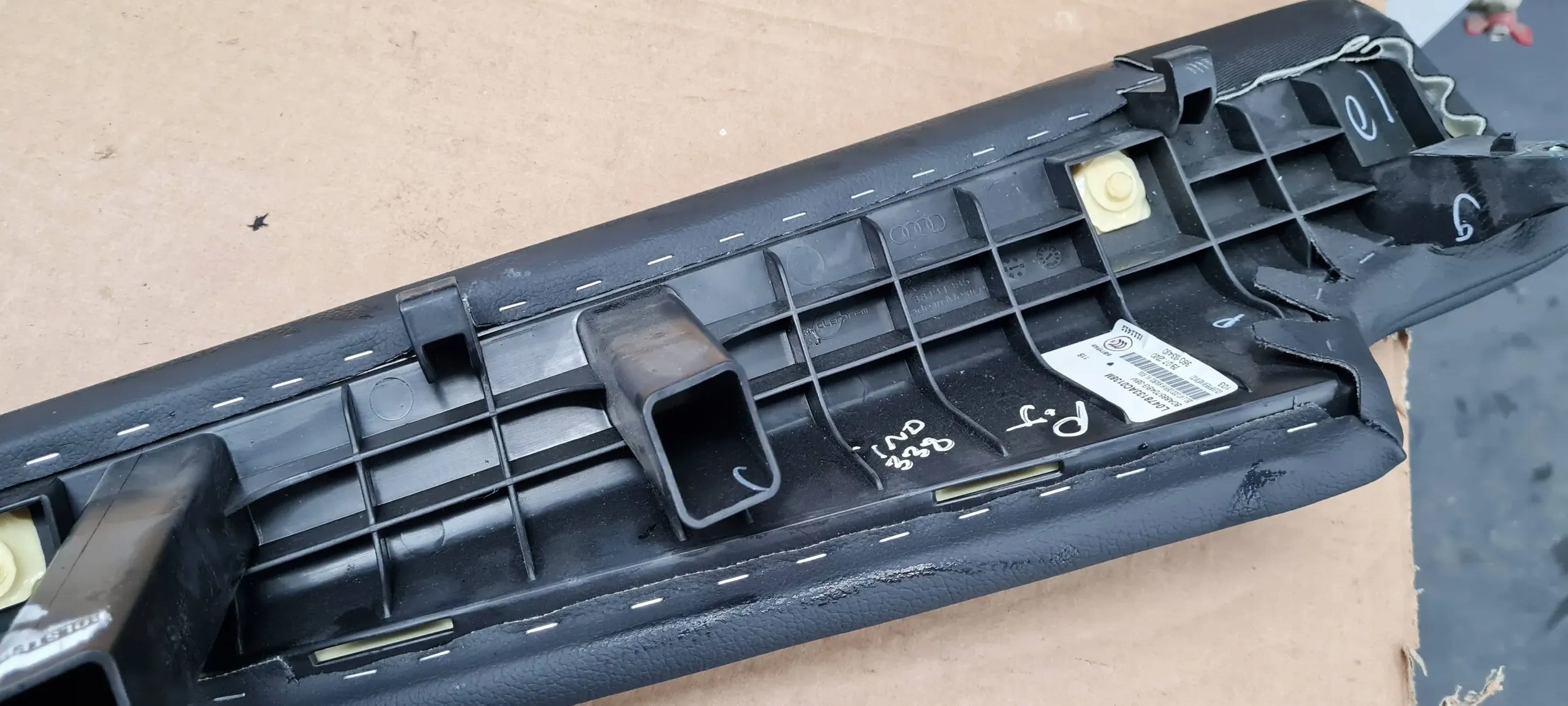 Q5 80A side KANAPY PRWY rear part leather SLINE 80A885704BG