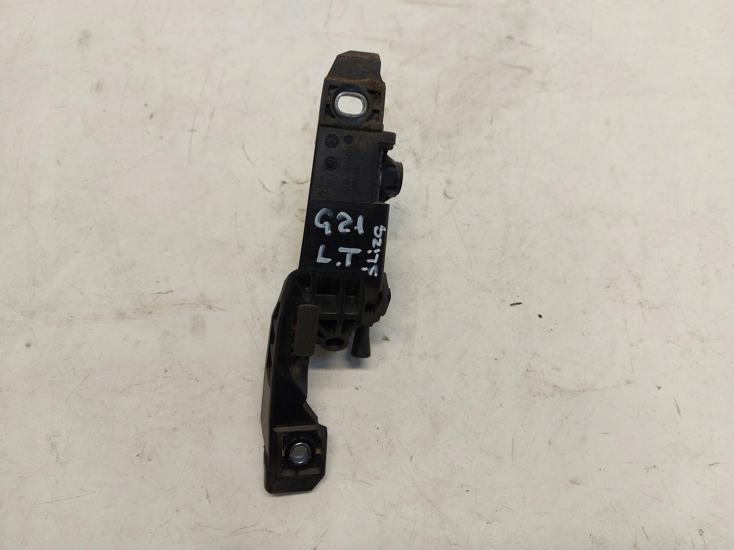 BMW G21 G20 Kombi 330e lock bonnet boot left rear part 7453425