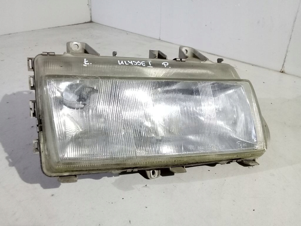 Fiat Ulysse and light right front front