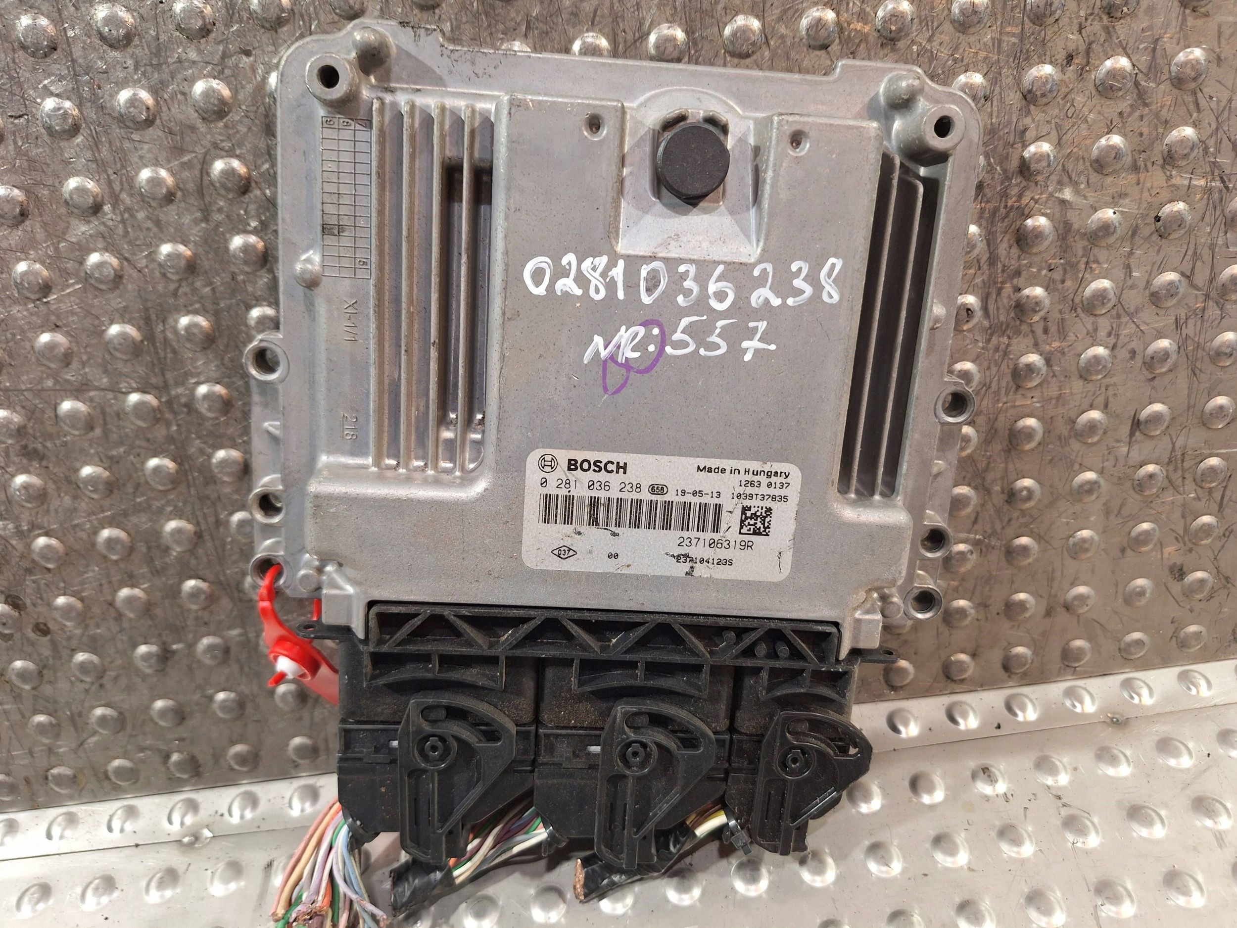 control unit of the engine computer 0281036238 237106319R Renault Clio IV 1.5 DCI