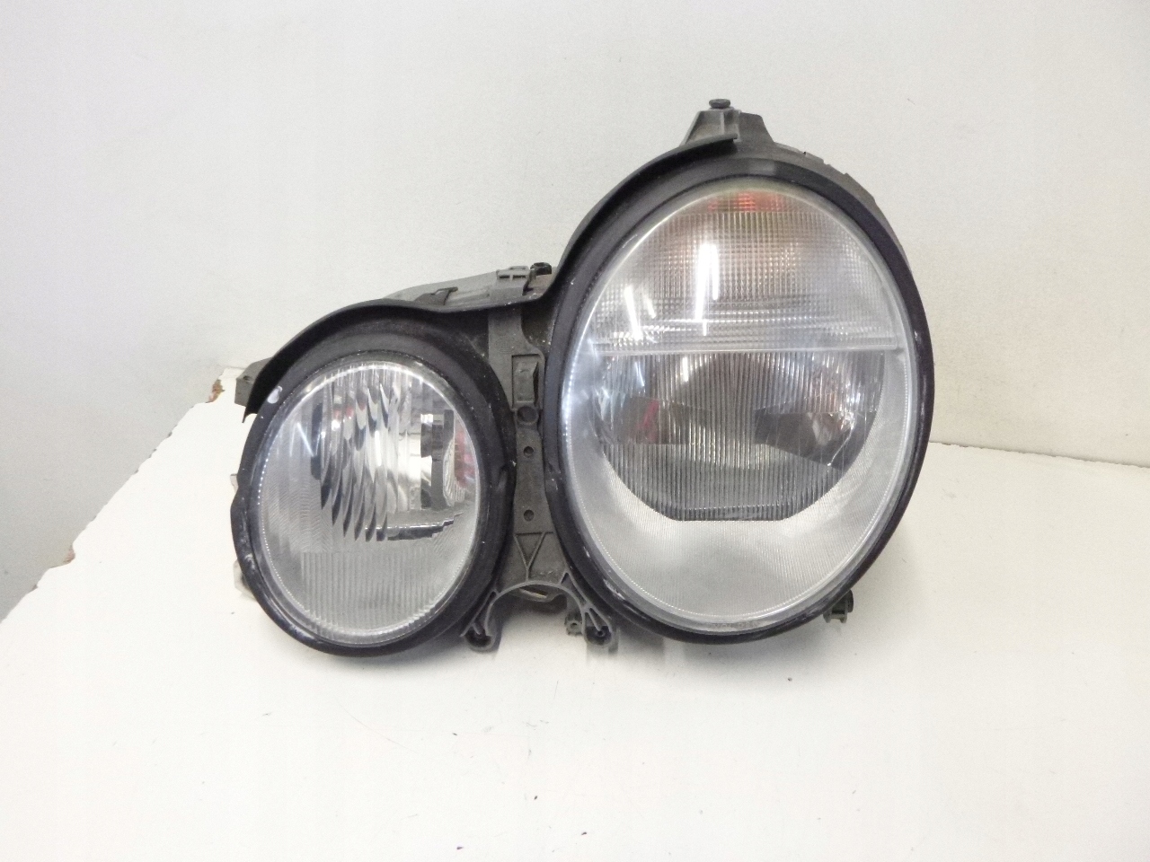 light front Mercedes W210 lift 2002r.