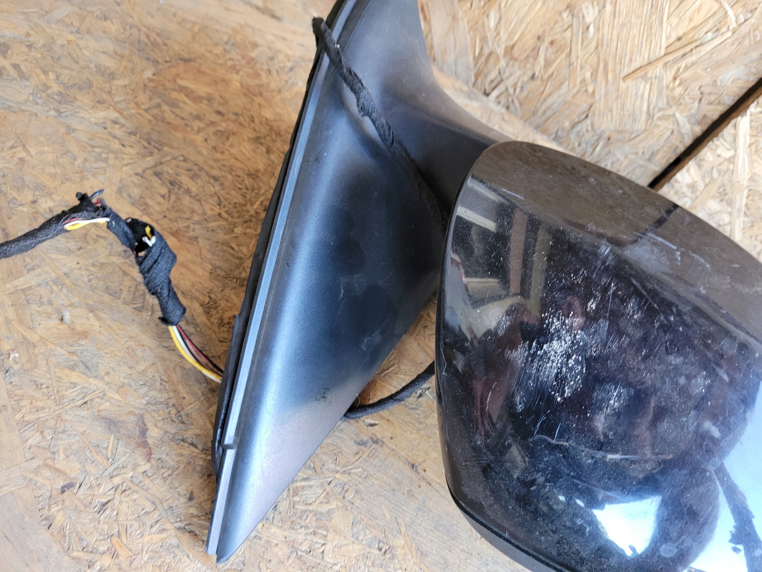 mirror exterior right VW TIGUAN and 6PIN