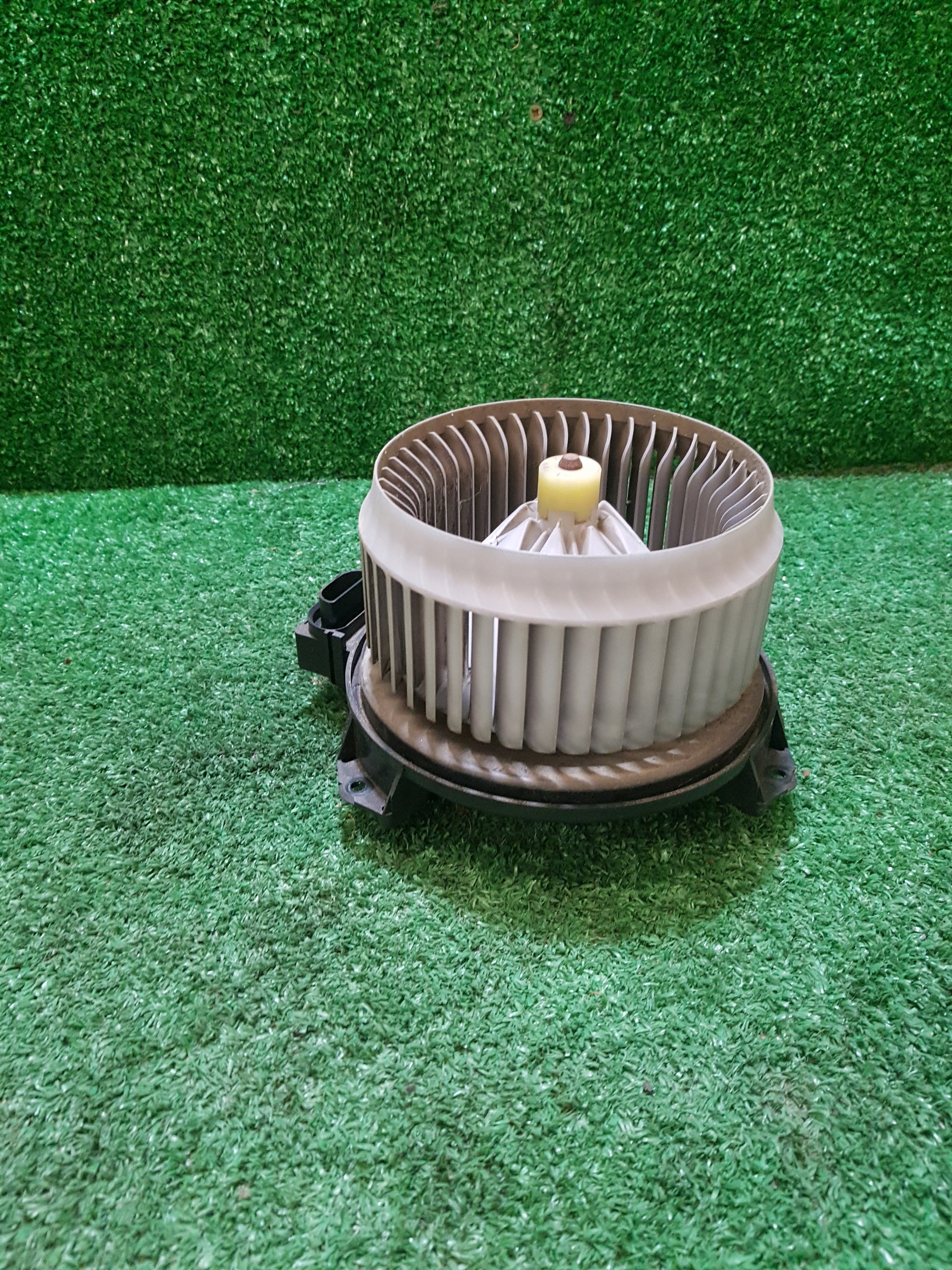 Lüfter des lüfters TOYOTA YARIS 2272700-0540