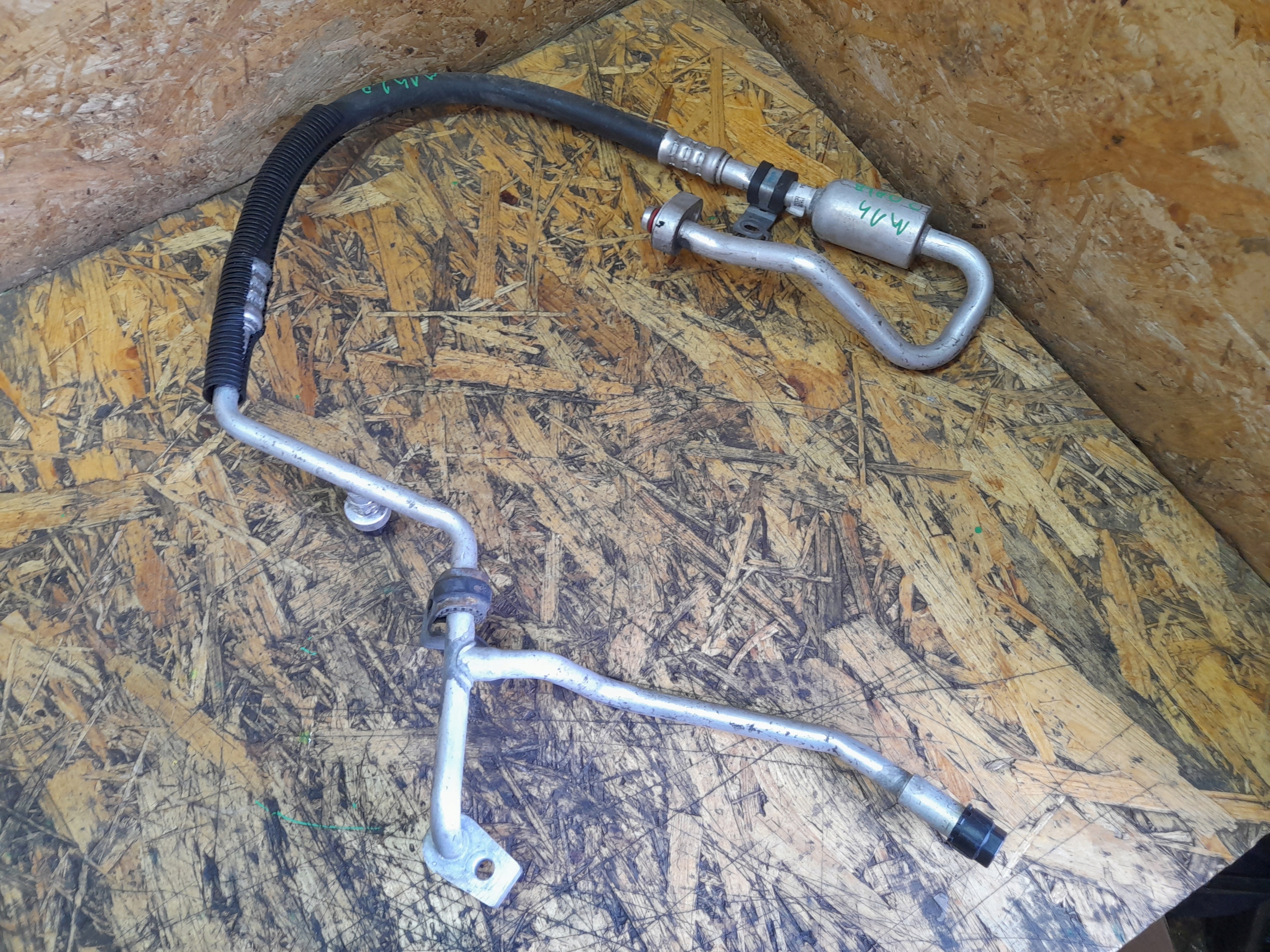 FORD MONDEO MK5 2.0 HYBRID ТРУБКА КОНДИЦІОНЕРА