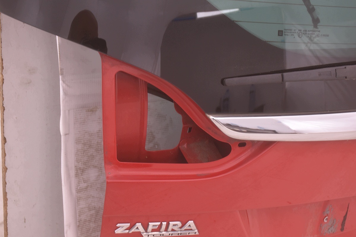 boot doors * rear part OPEL ZAFIRA C III Z50B