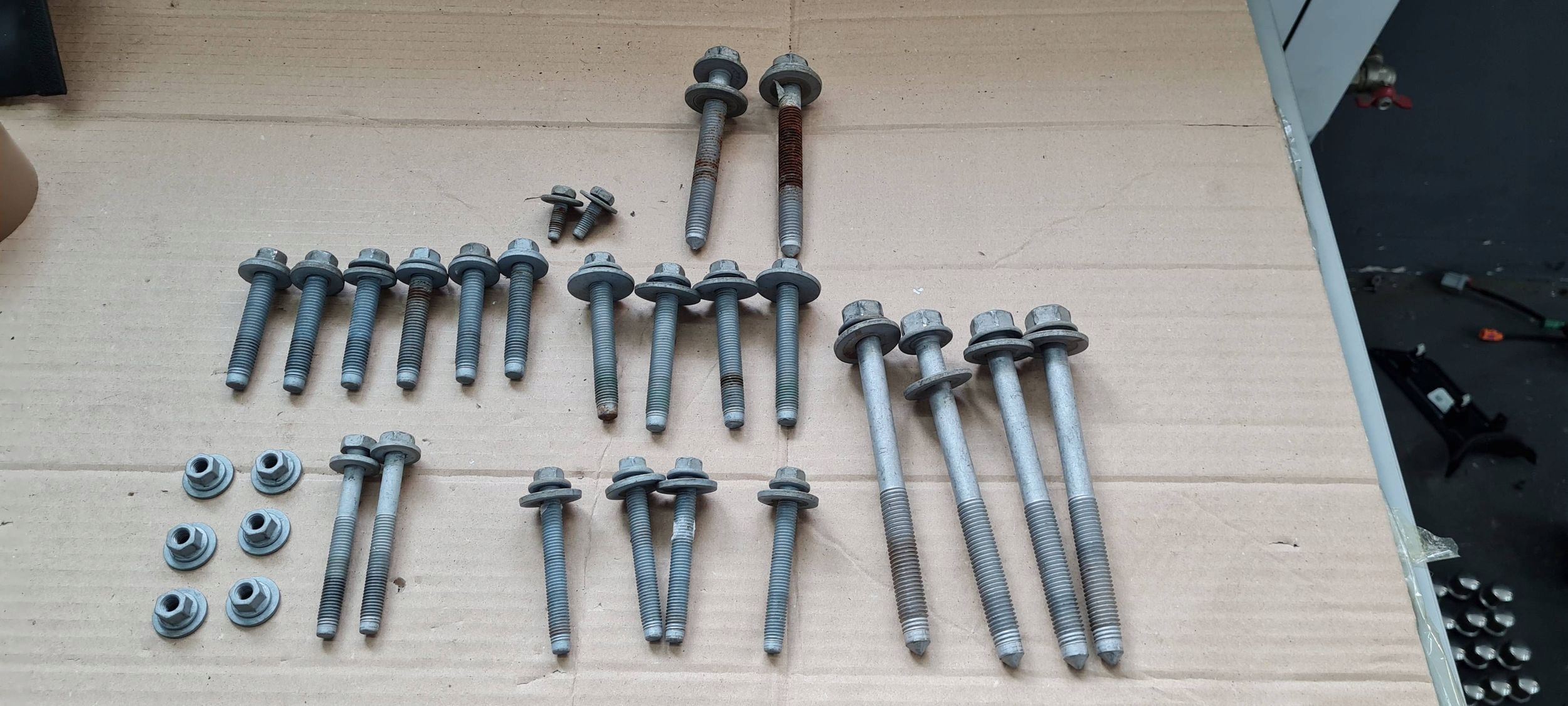 Jeep Grand Cherokee WL 2022 screws springing front SANEK KOLYSKI siders