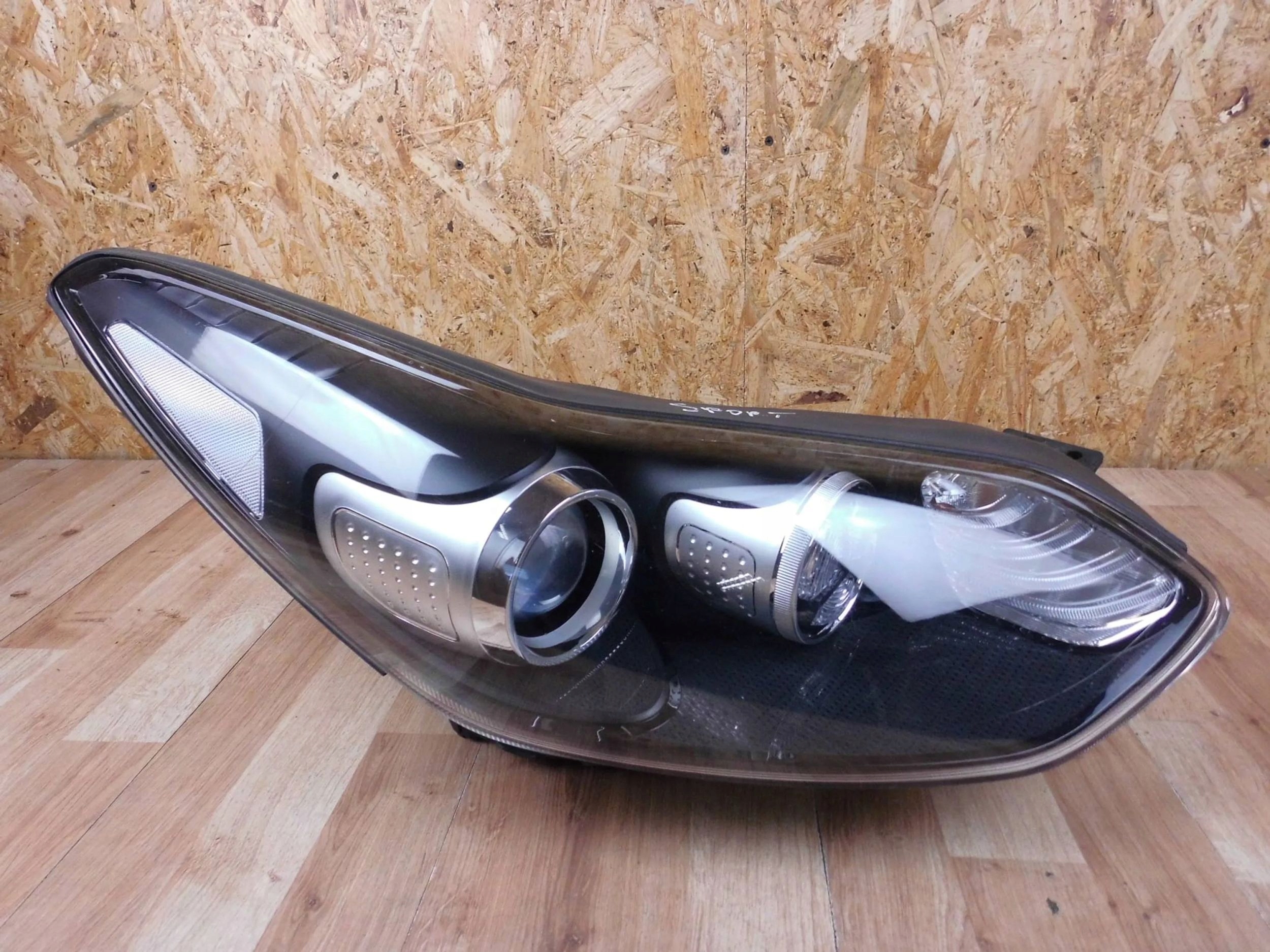 KIA Sportage IV 2015-2018 light right front front right 92102-F1110
