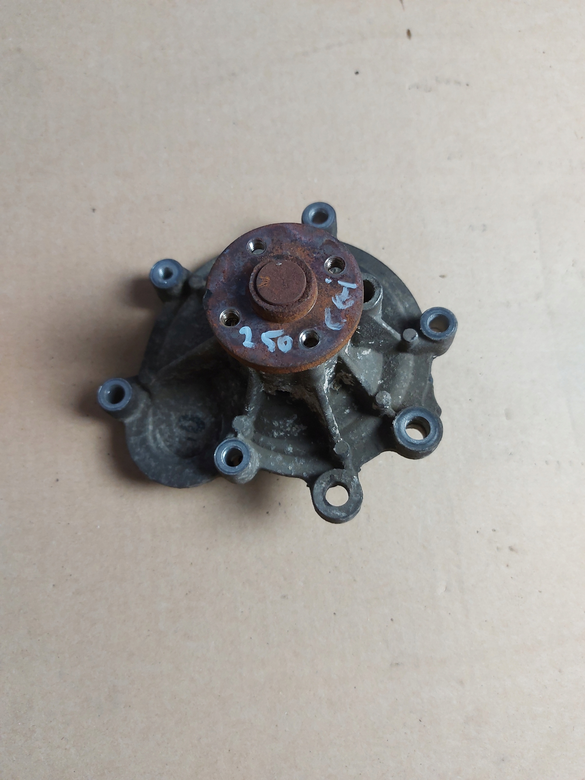 water pump MERCEDES E Coupe W207 C207 W204 180-250 CGI OE