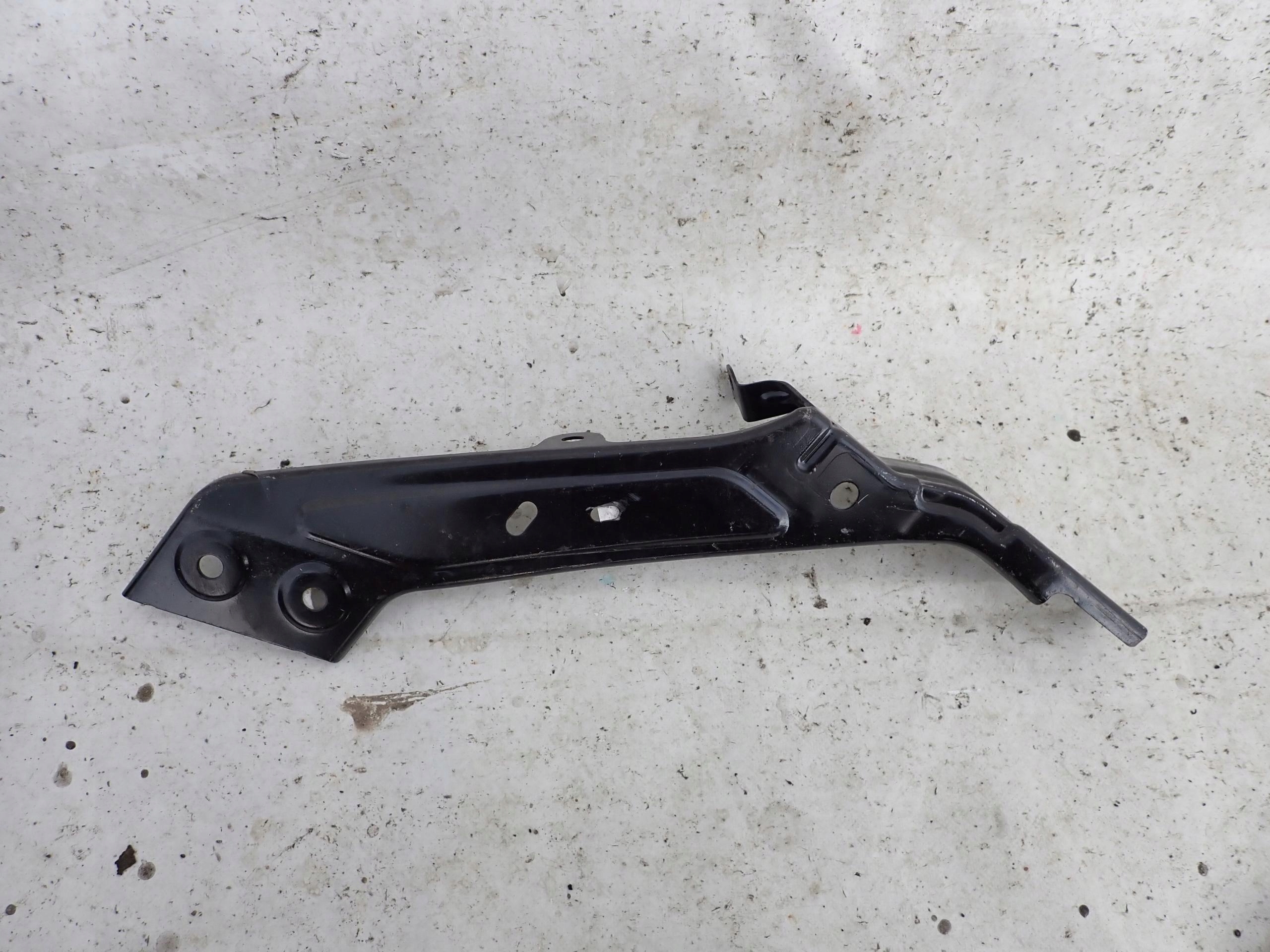 RENAULT MEGANE IV 15- Support Aile Droite Avant