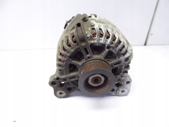 VW PASSAT B6 ALTERNATOR 2.0 TDI Typ samochodu Samochody osobowe