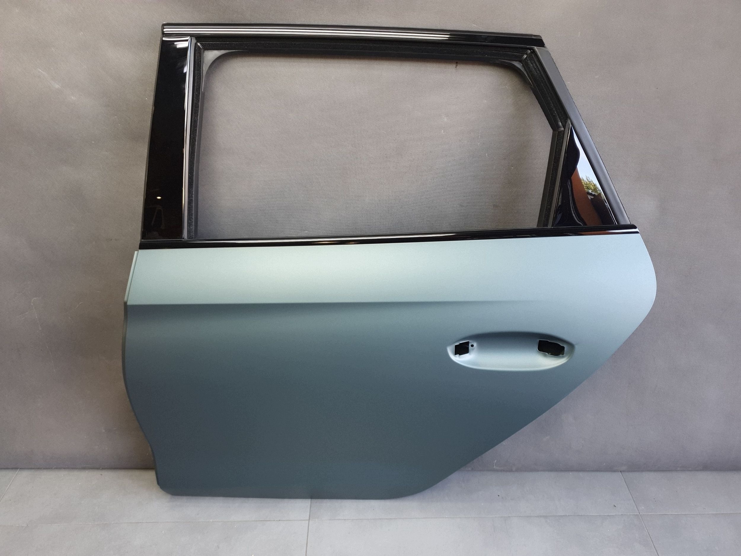 Cupra Leon IV KOMBI door left rear part rear. 5FE833051C LS7E