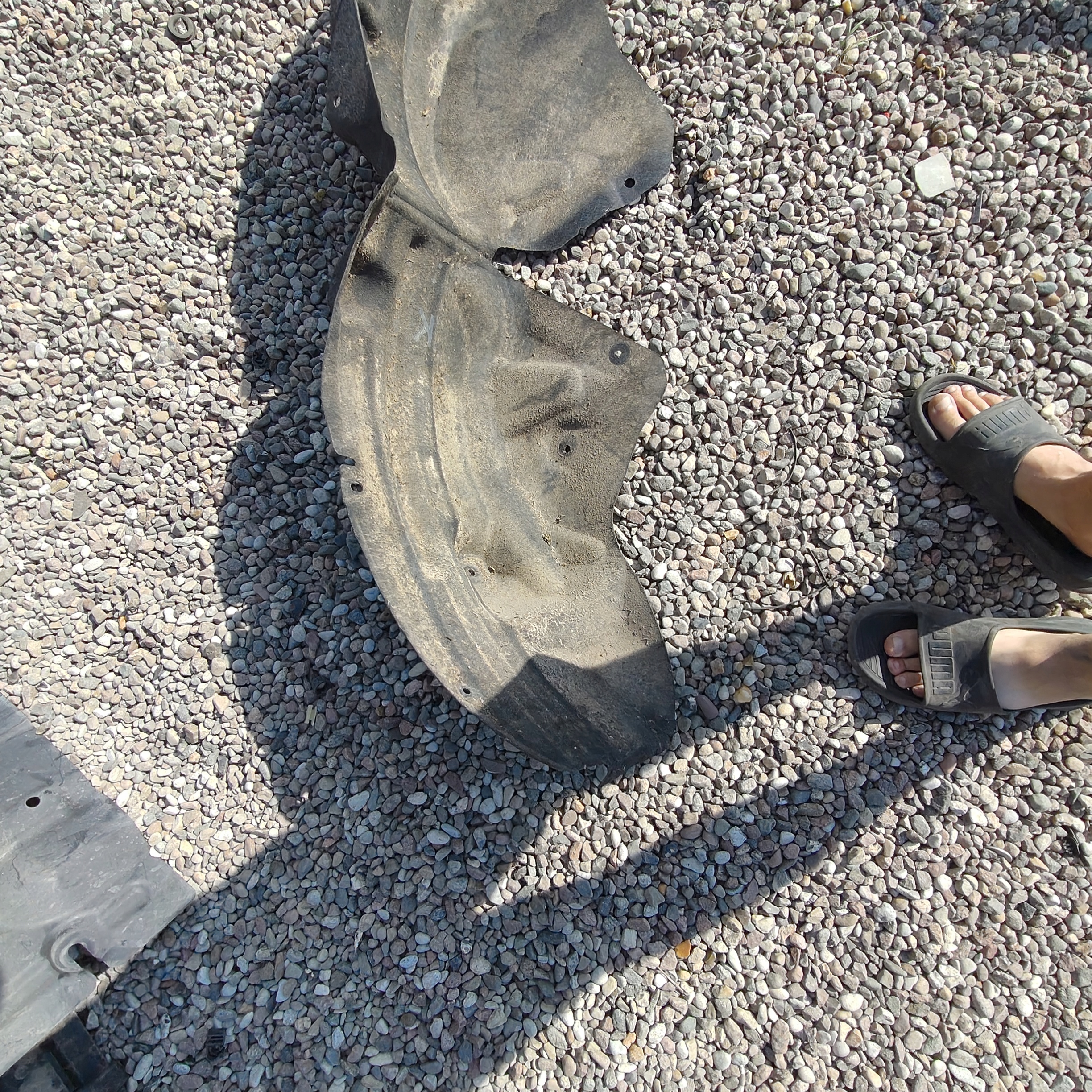 mudguard rear. rear part right RENAULT MEGANE IV KOMBI