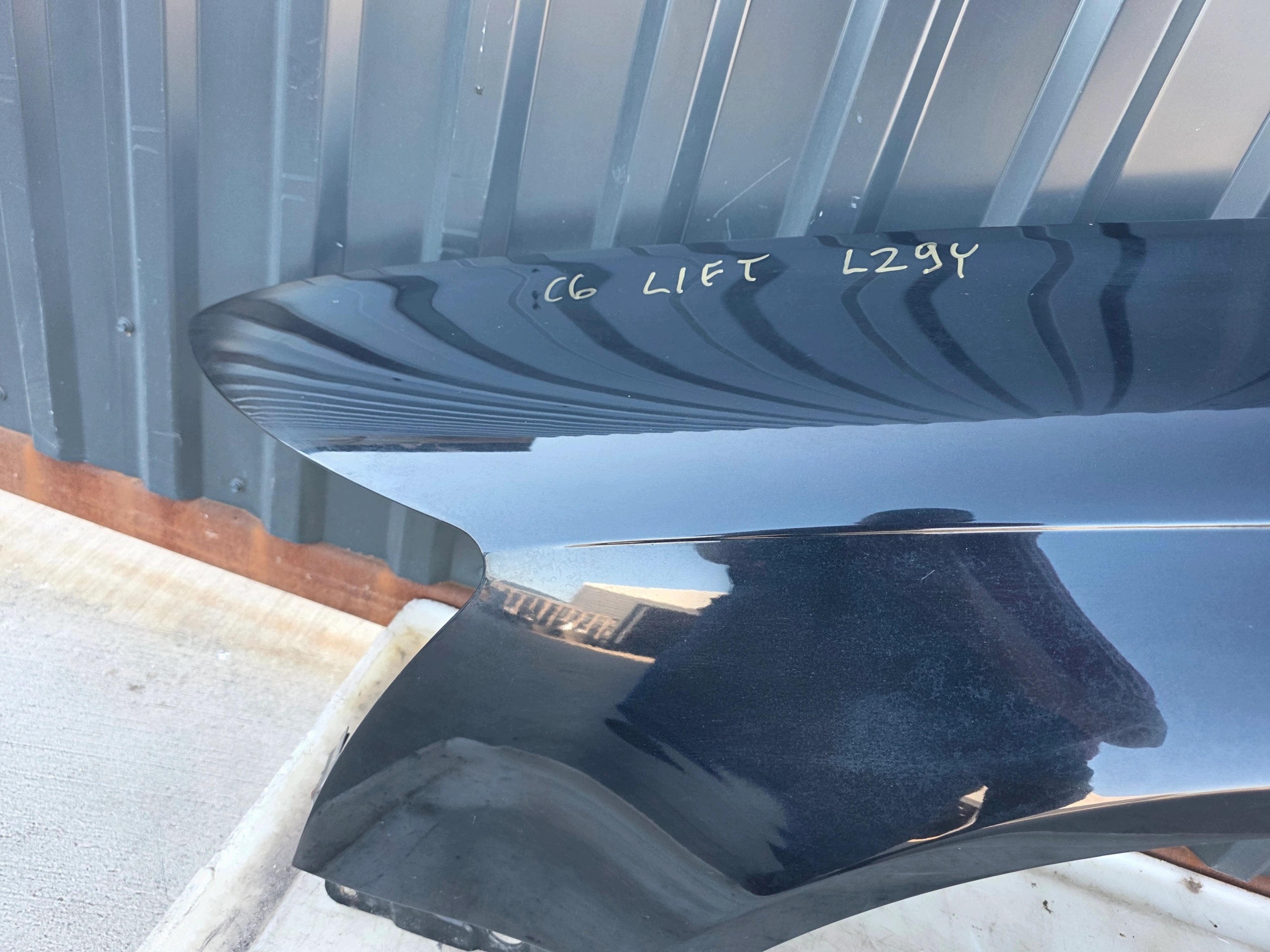 fender left front AUDI A6 C6 LIFT LZ9Y 2008-2011 !!!