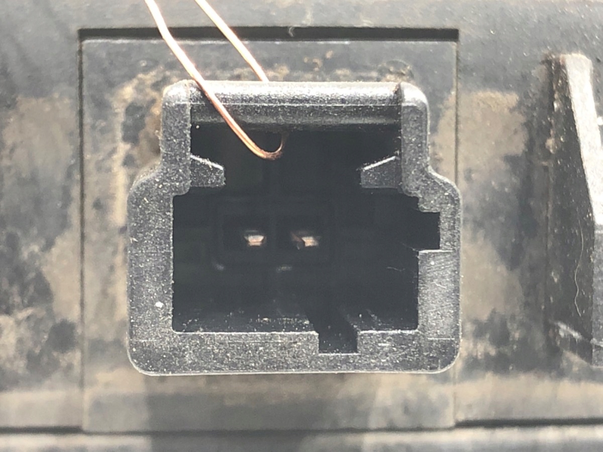 KLAMKA KLAPY TYŁ PEUGEOT 307 Hatchback 00-12 Producent części OEM