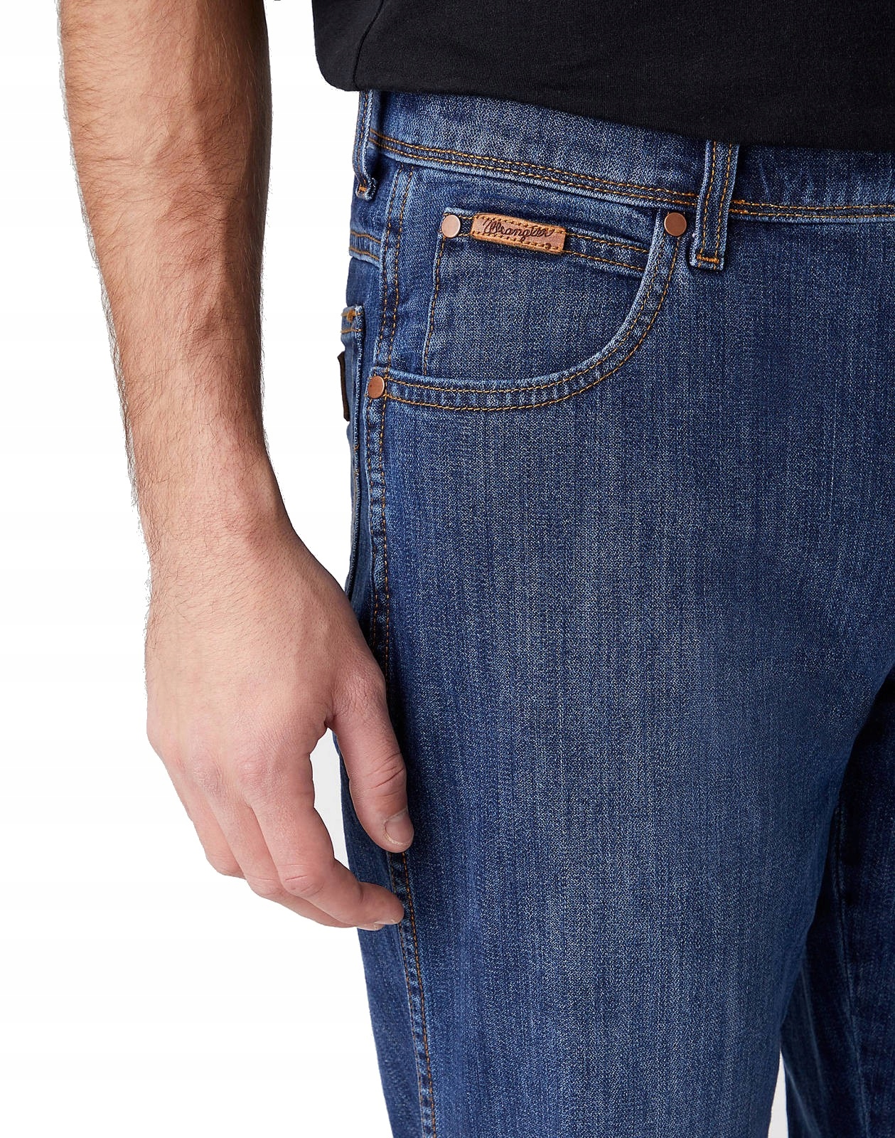 WRANGLER TEXAS CLASSIC STRIKE W121XG13Z 33/30 Fason proste