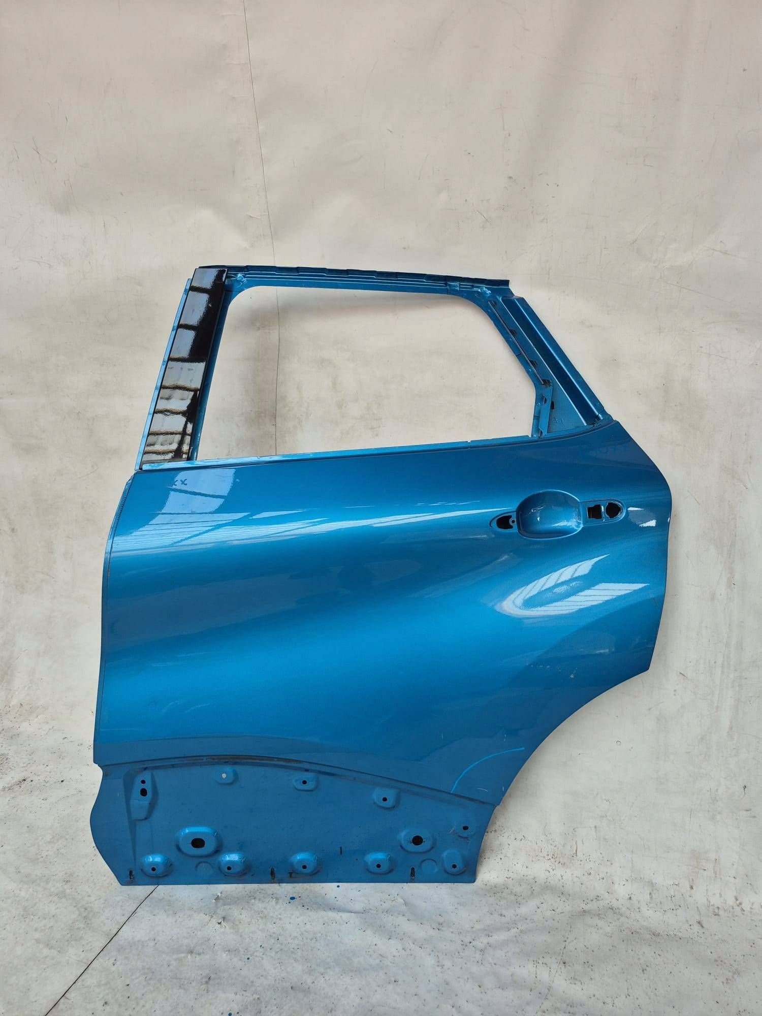 RENAULT CAPTUR and 1 13-19 door rear part rear. left