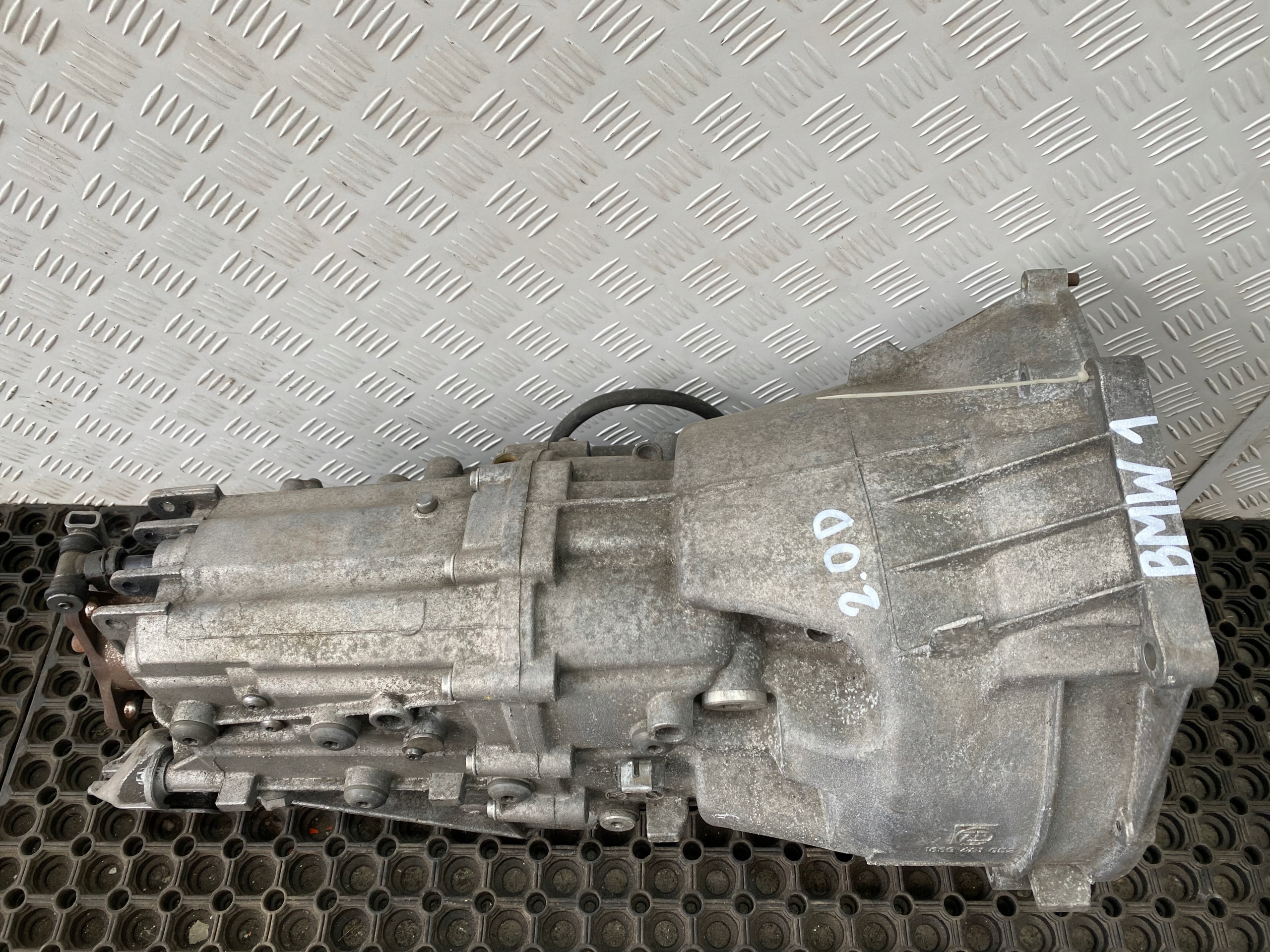 BMW 1 E87 E81 2.0D M47 gearbox, manual 10694401052 OE