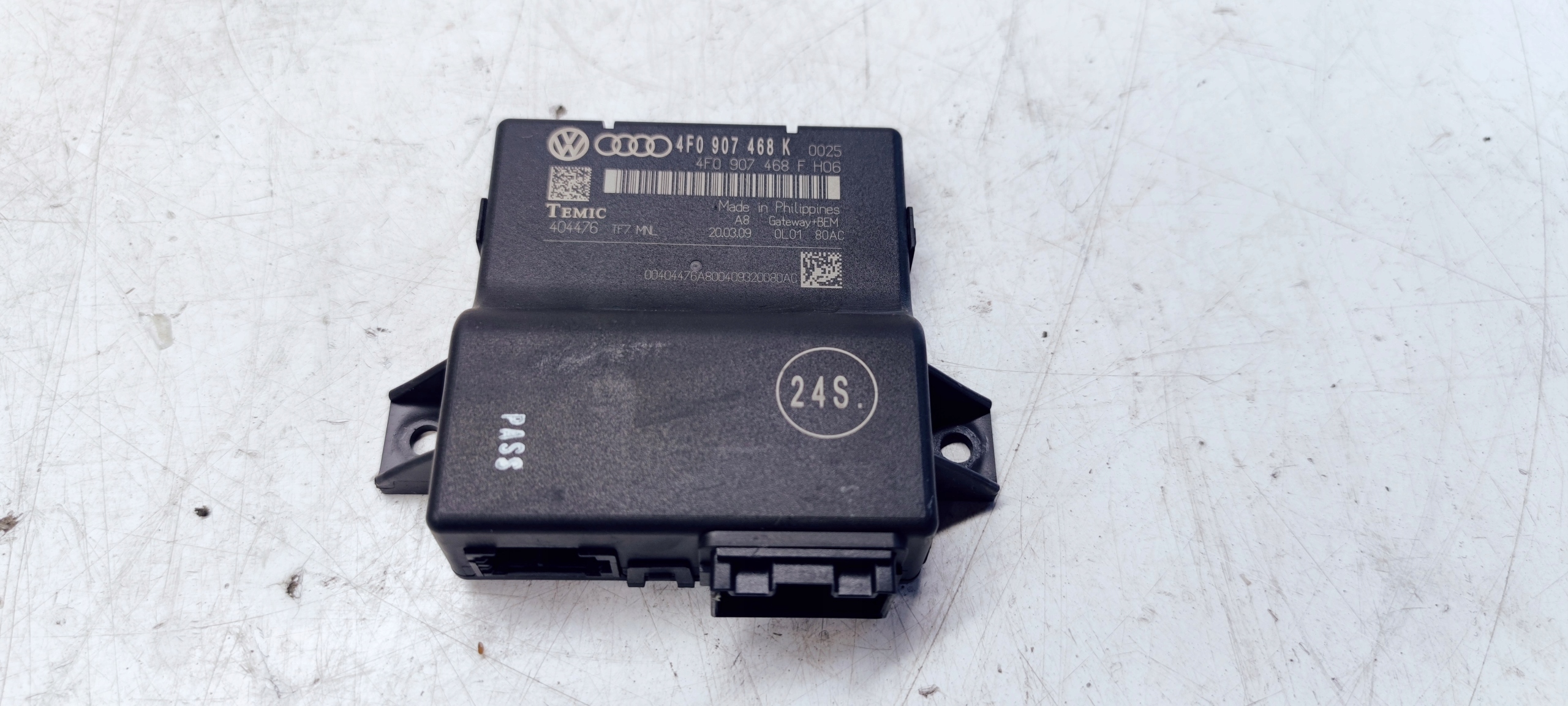 module control unit GATEWAY AUDI A6 C6 4F0907468K