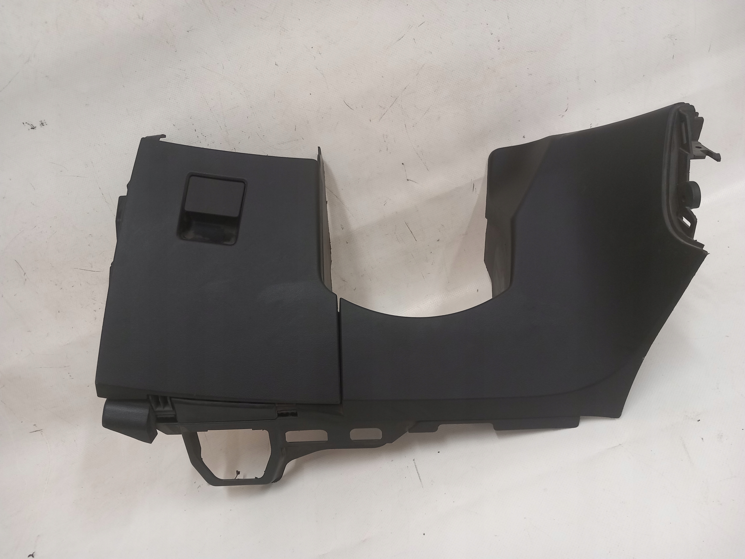 passenger compartment cover below steering wheel, OPEL INSIGNIA
