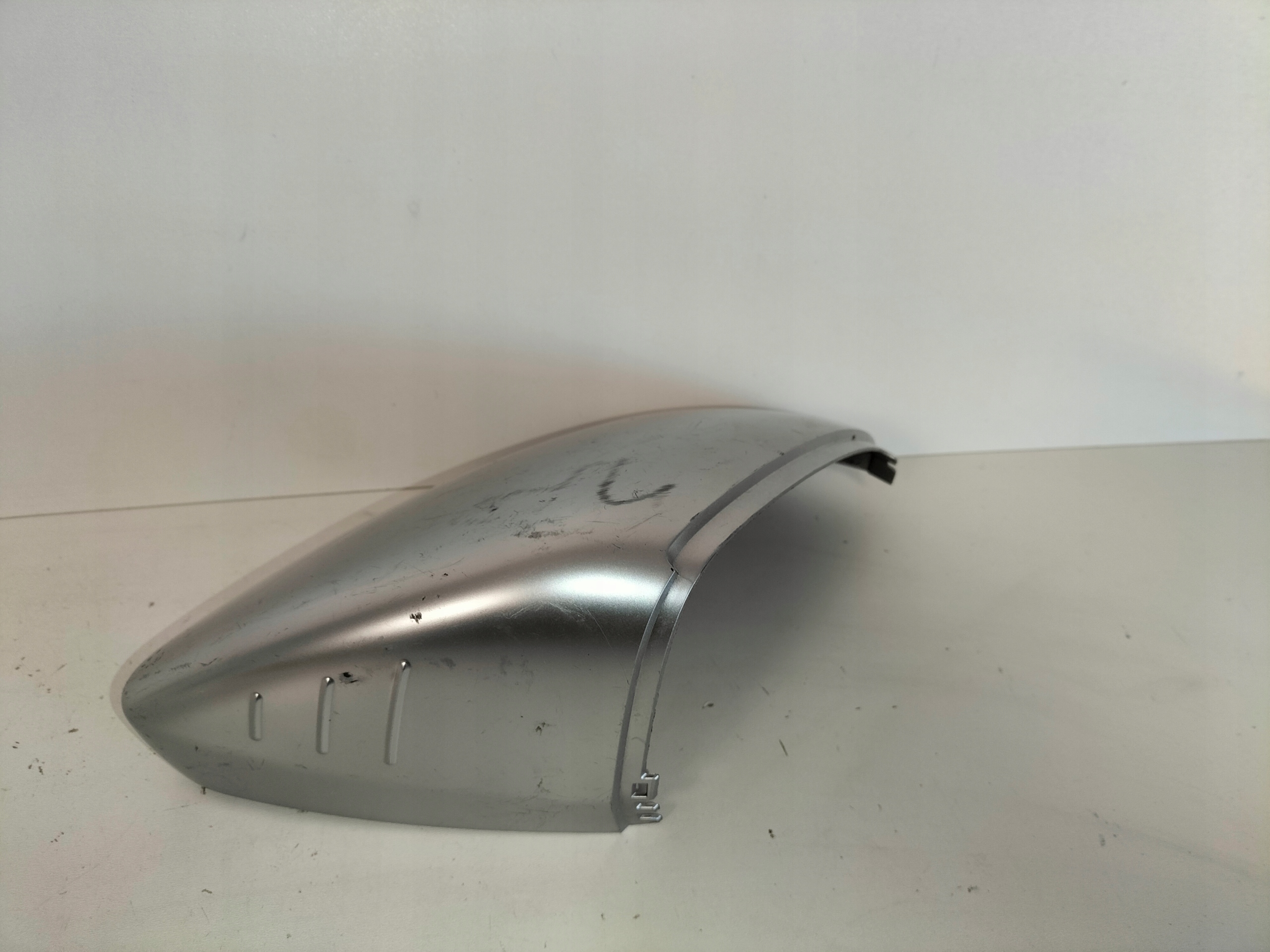 obal krytka zrcadla pravá AUDI A5 B10 24