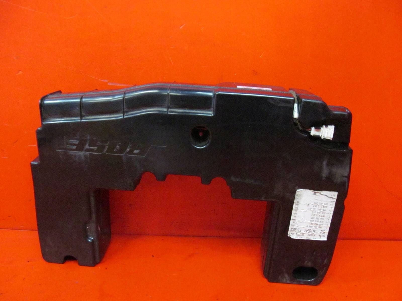 AUDI A1 S1 and 1 8X speaker SUBWOOFER BOSE 8X0035412A