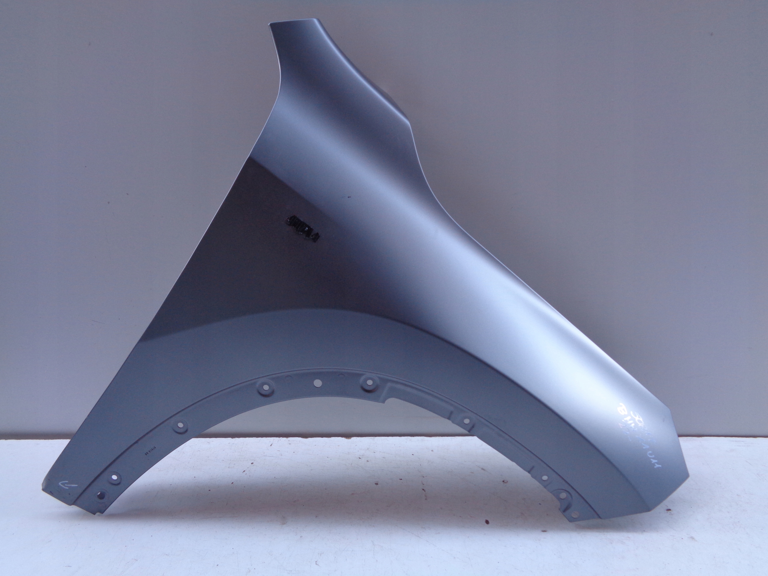 fender right front BMW X1 U11 22- NR 50817