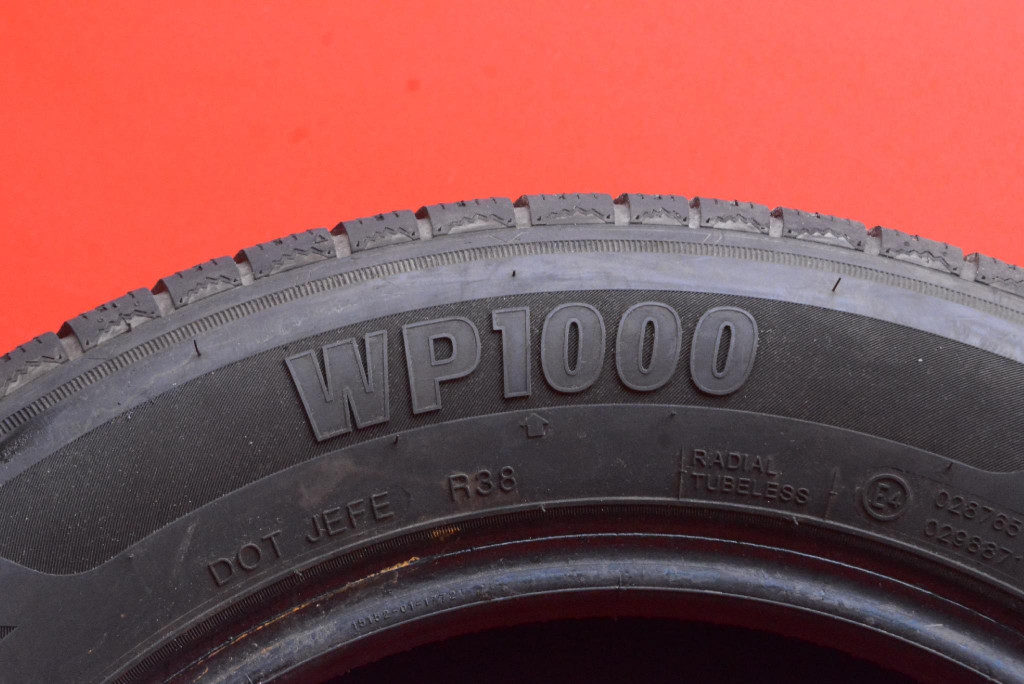 tyre tyres 2 pcs ZEETEX winter 195/65/15 25R
