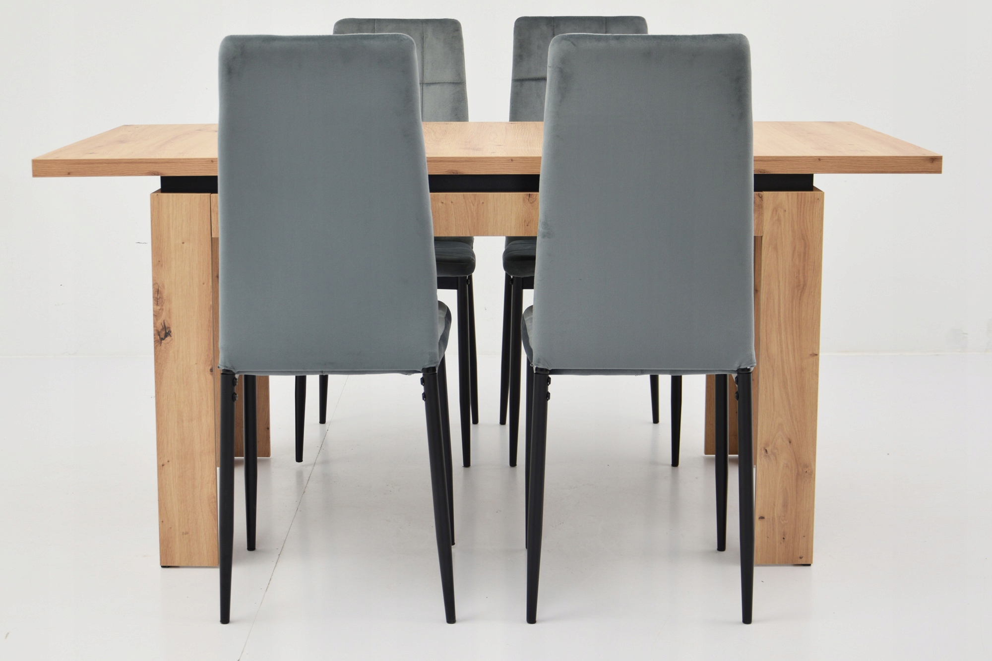 Rozkładany stół do 160 cm i 4 TAPICEROWANE krzesła Marka Grande Meble