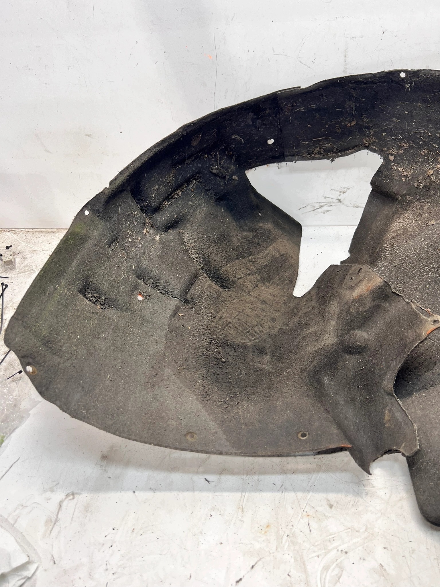 mudguard left front MATERIALOWE AUDI A4 B8 8K0821171G 25/26