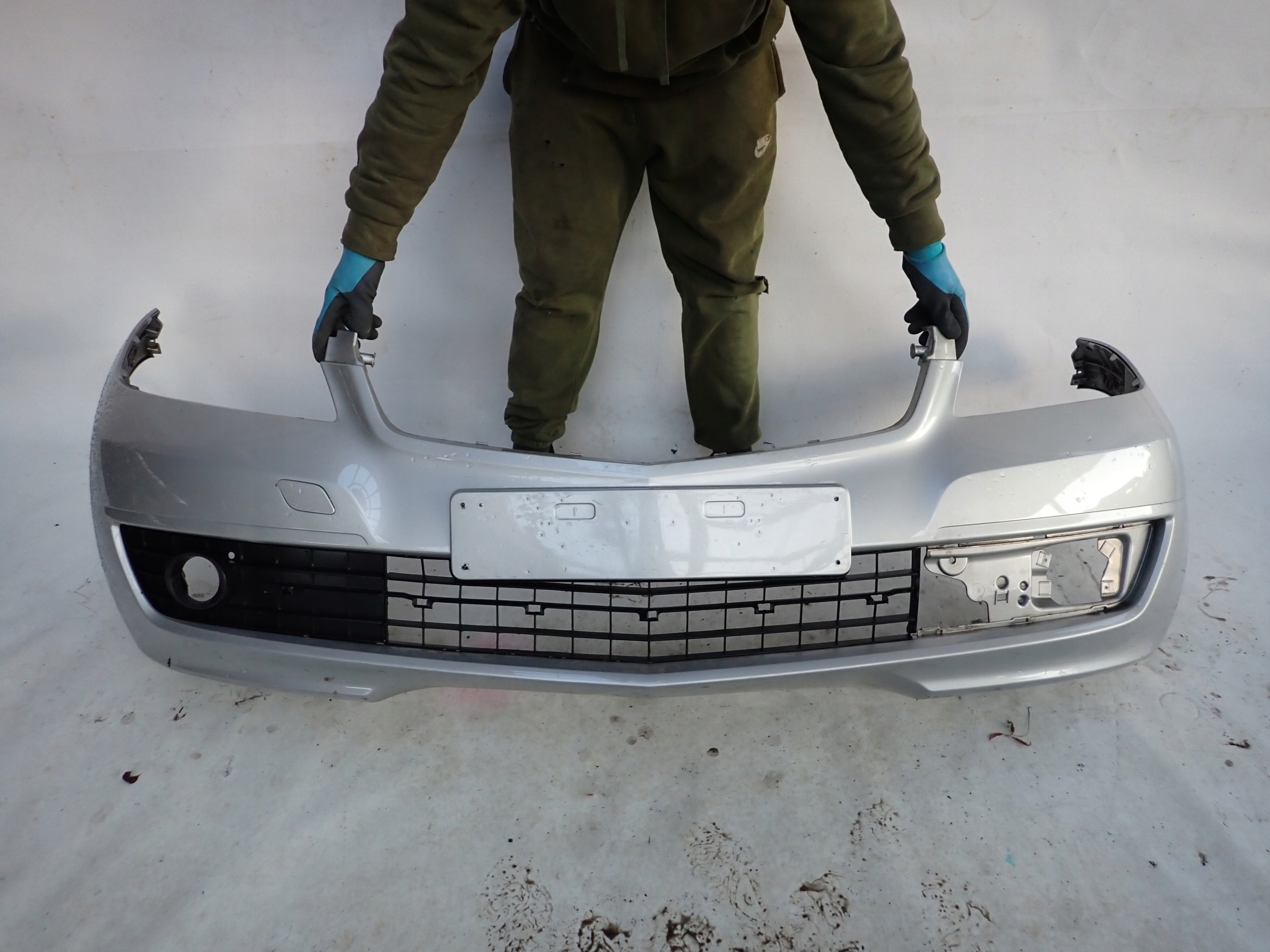 MERCEDES A-KLASA W169 LIFT 08-12 bumper front front without DZIUR
