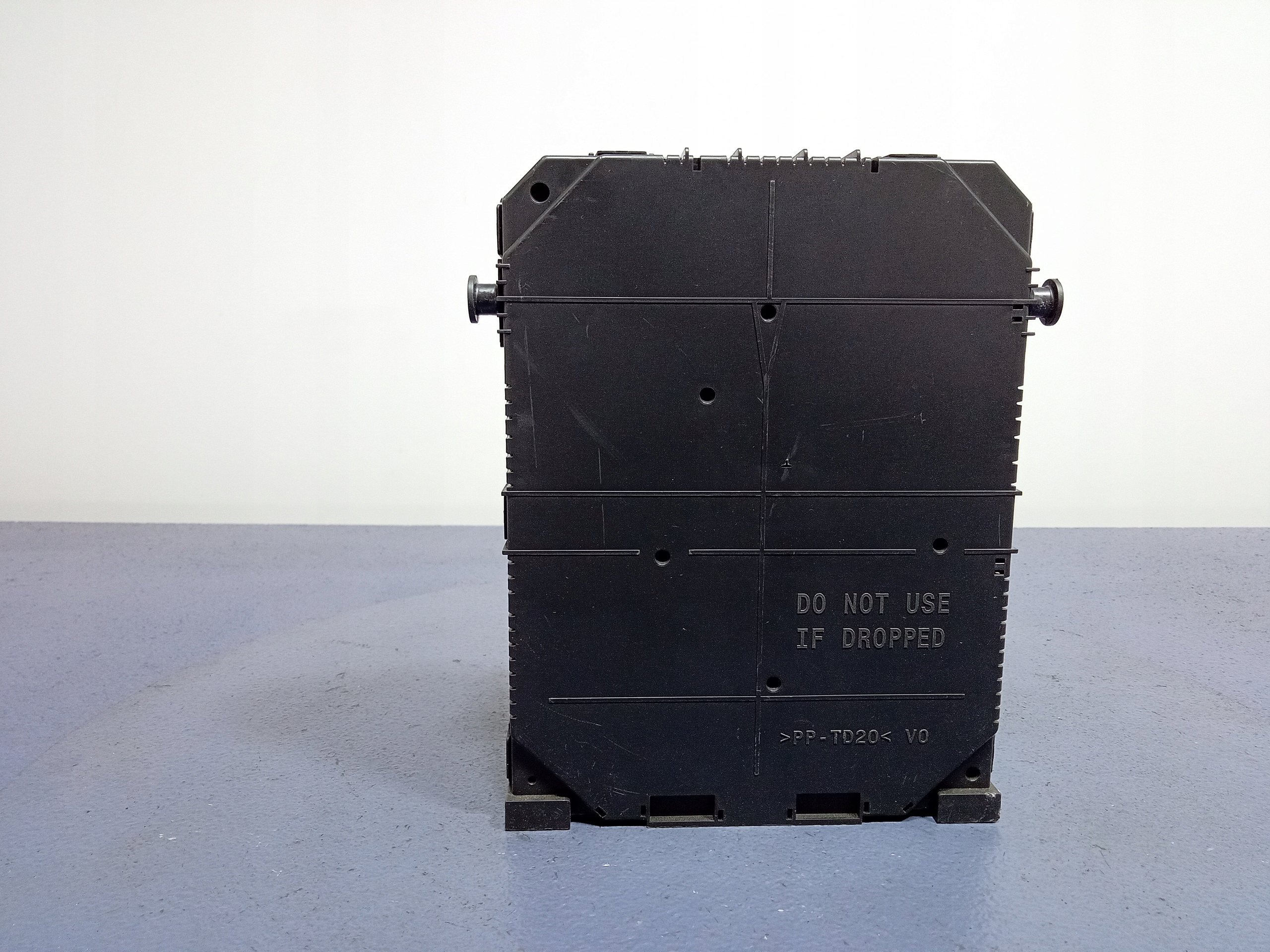 PEUGEOT 508 II 18- SKRZYNKA BSI 9832881380 Numer katalogowy części 9832881380