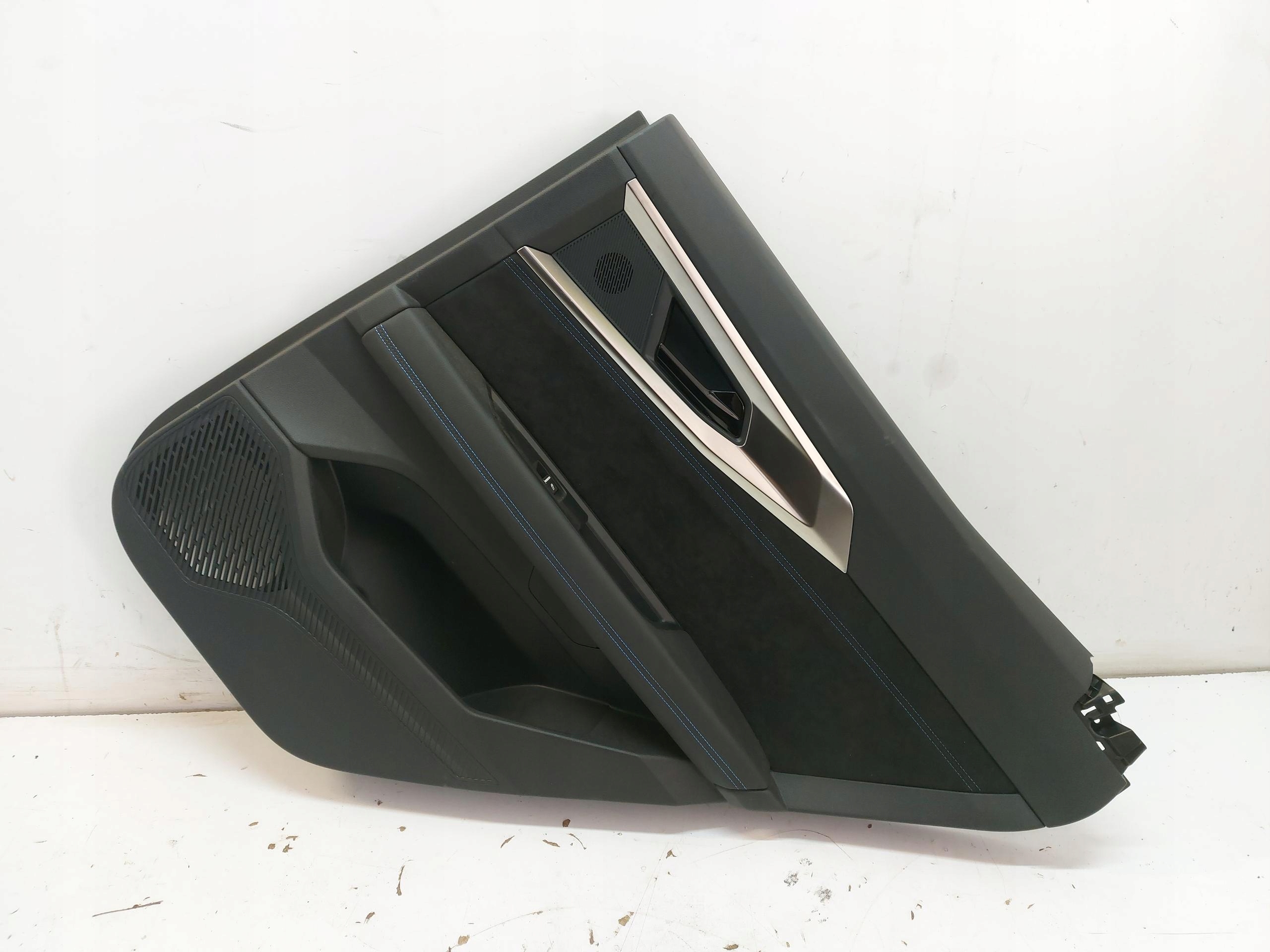 RENAULT AUSTRAL E side upholstery right rear part ALPINE