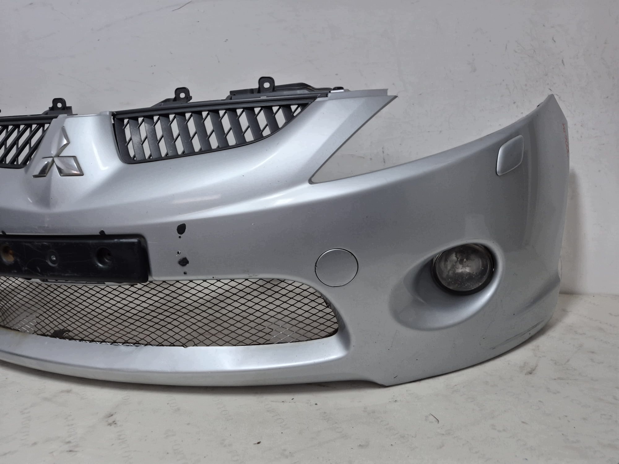 MITSUBISHI GRANDIS 03- bumper front front complete SPR