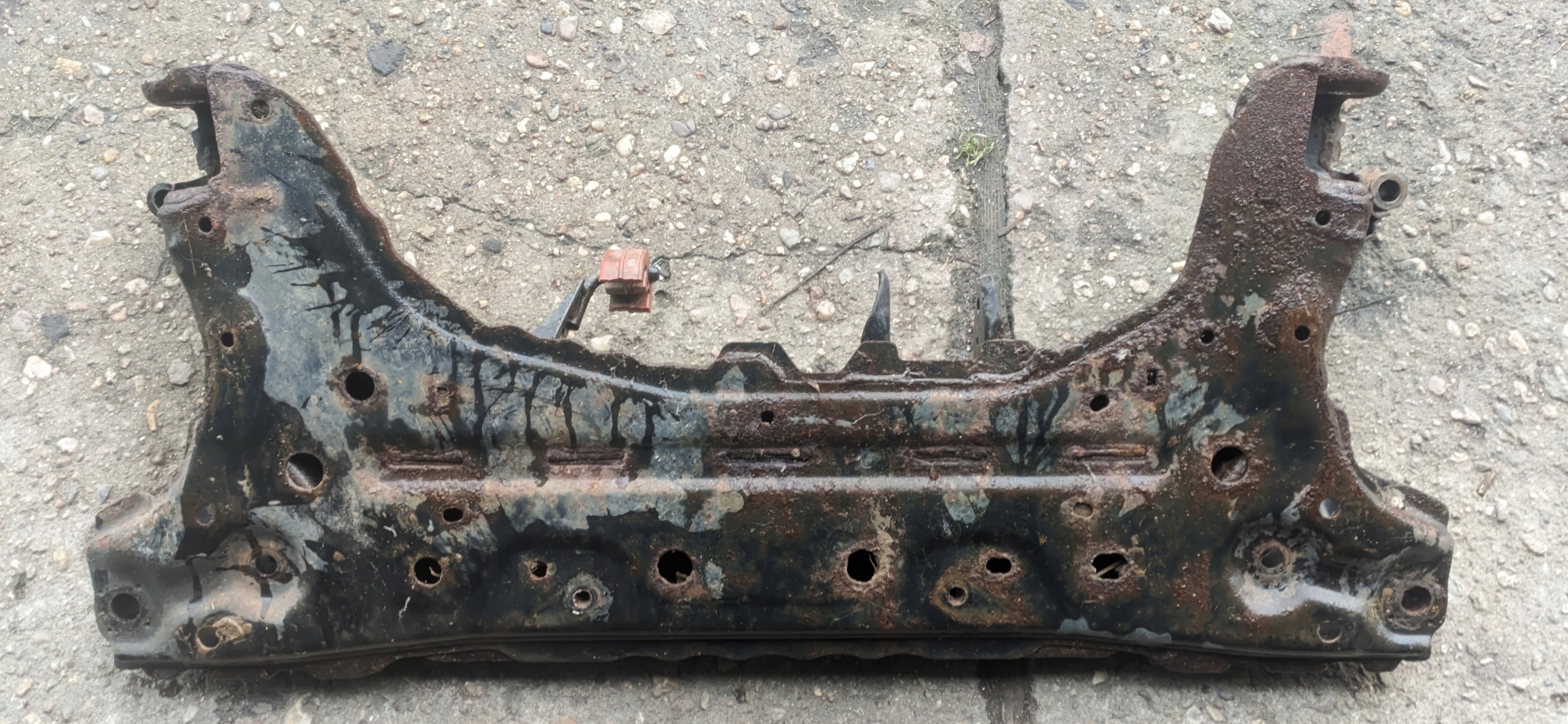 FORD B-MAX 12R 1.0EB subframe axle beam front