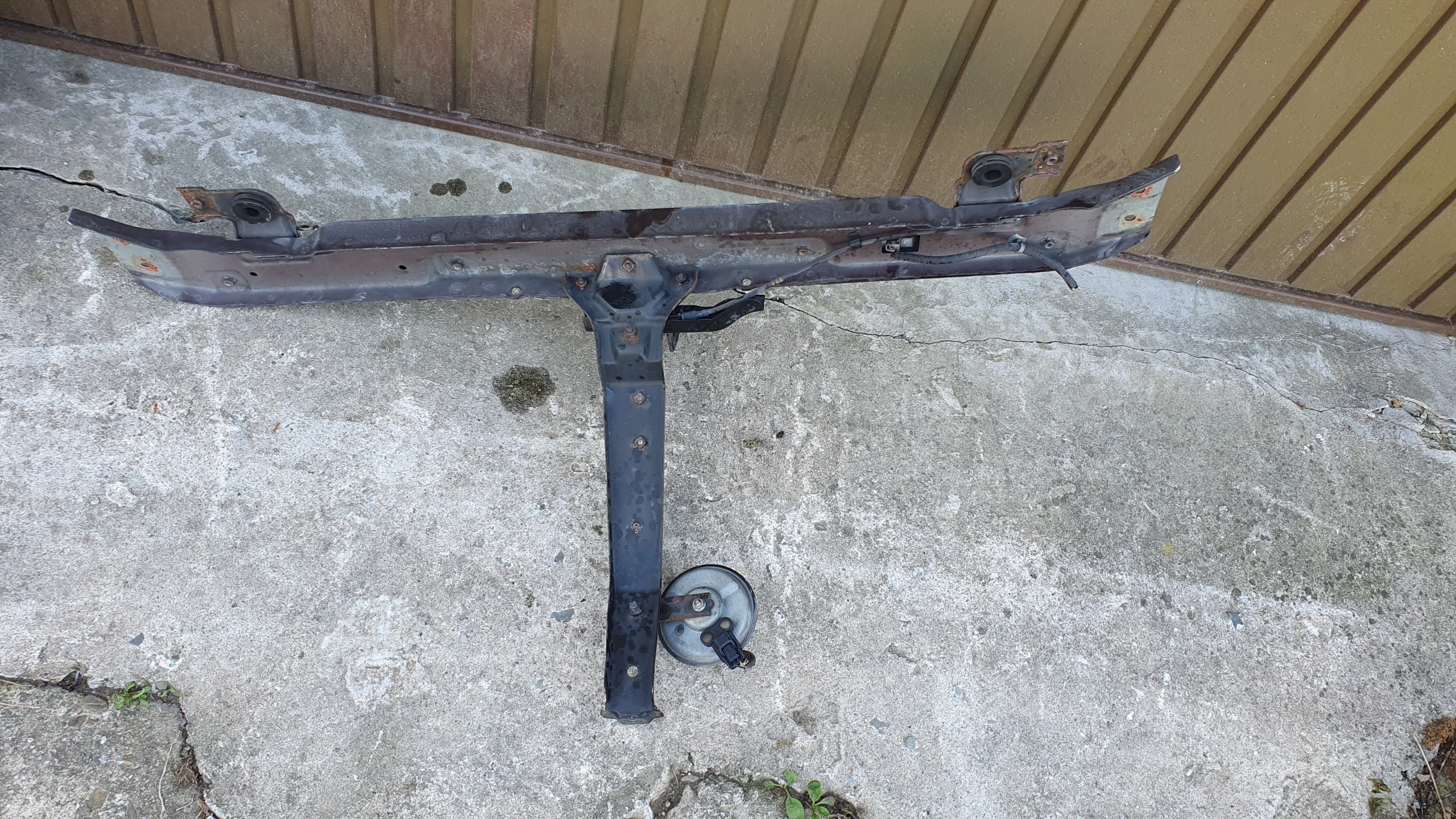 SsangYong Rodius 2 II Turismo 13- 2.0 XDi support panel for radiators sider upper